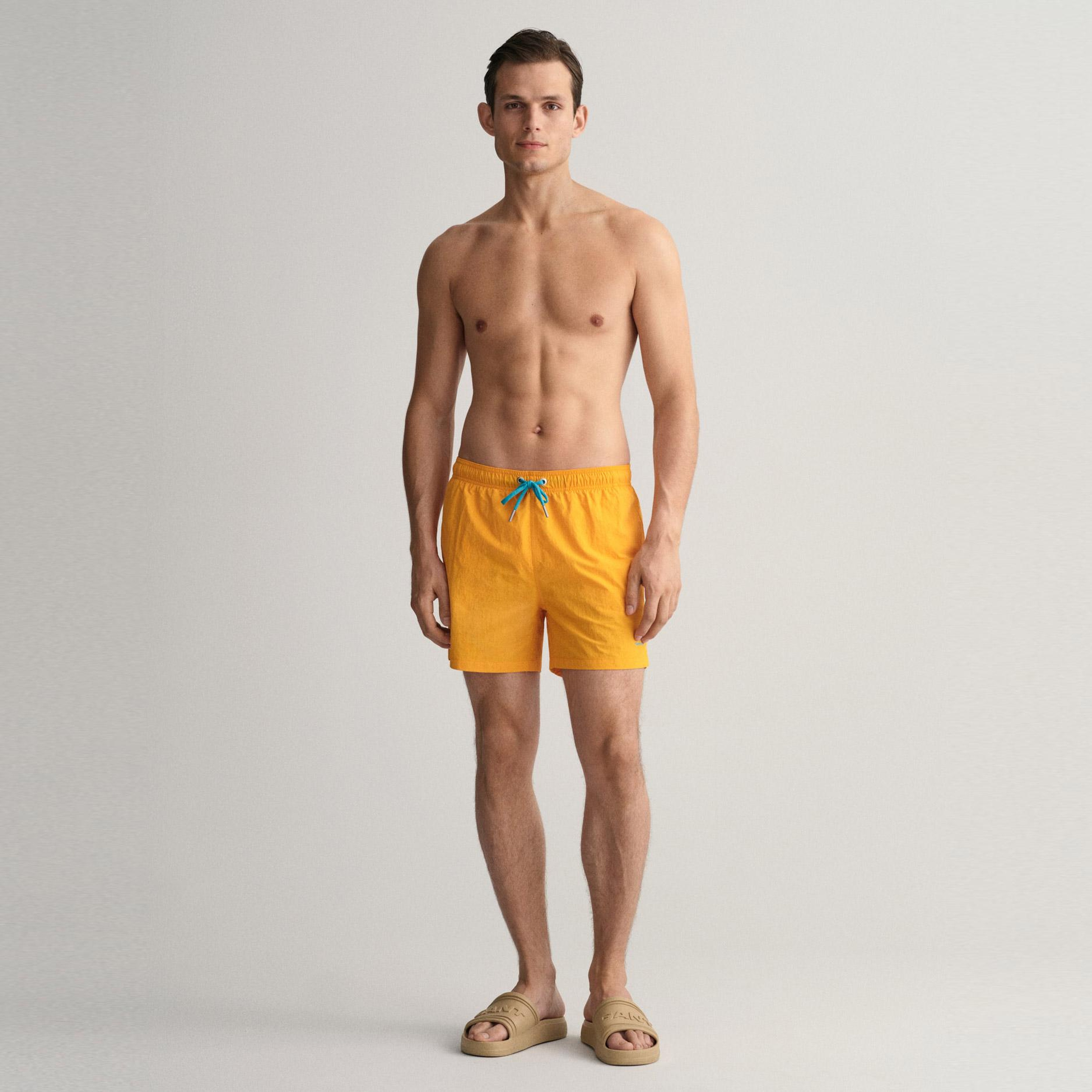 GANT Erkek Turuncu Classic Fit Deniz Şortu