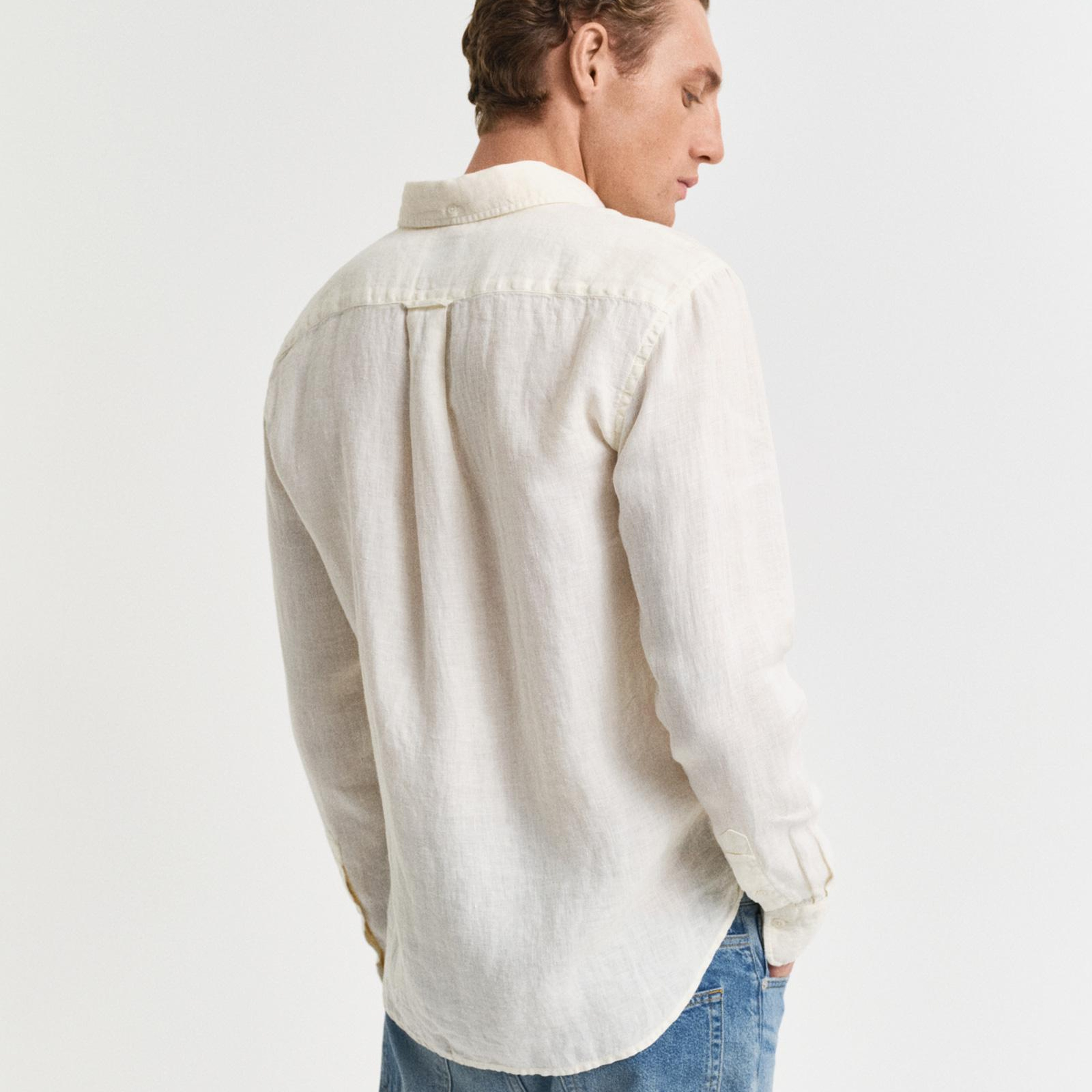 Gant Erkek Krem Regular Fit Düğmeli Yaka Keten Gömlek