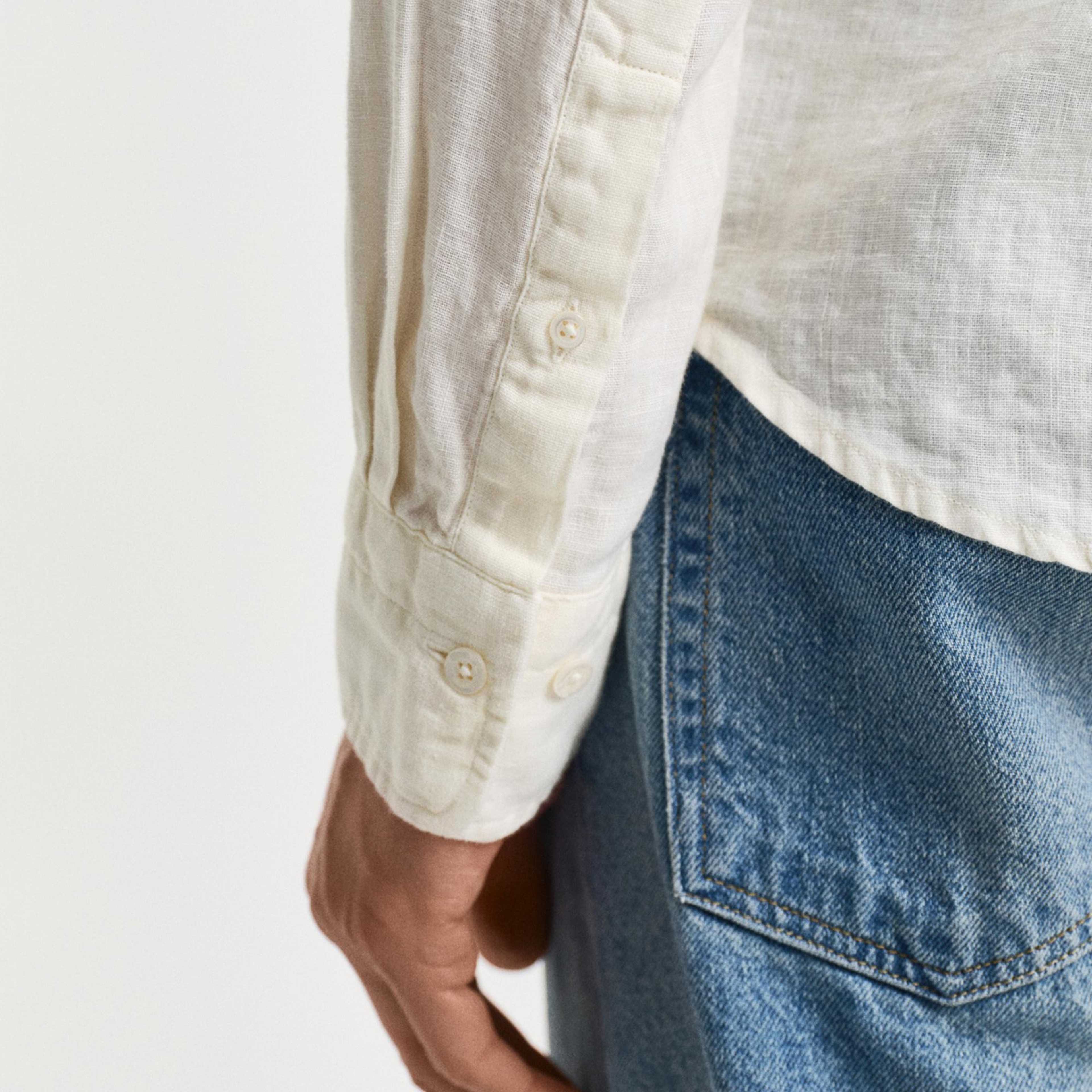 Gant Erkek Krem Regular Fit Düğmeli Yaka Keten Gömlek