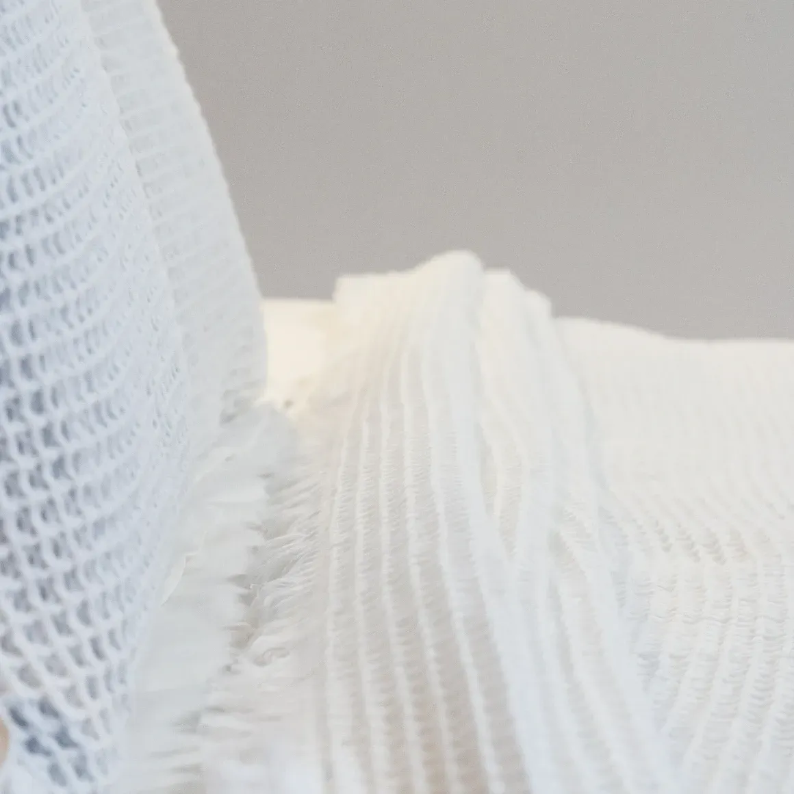 Qua Home Terra Petek Dokulu Çift Kişilik Yatak Örtüsü Beyaz 220x240 cm