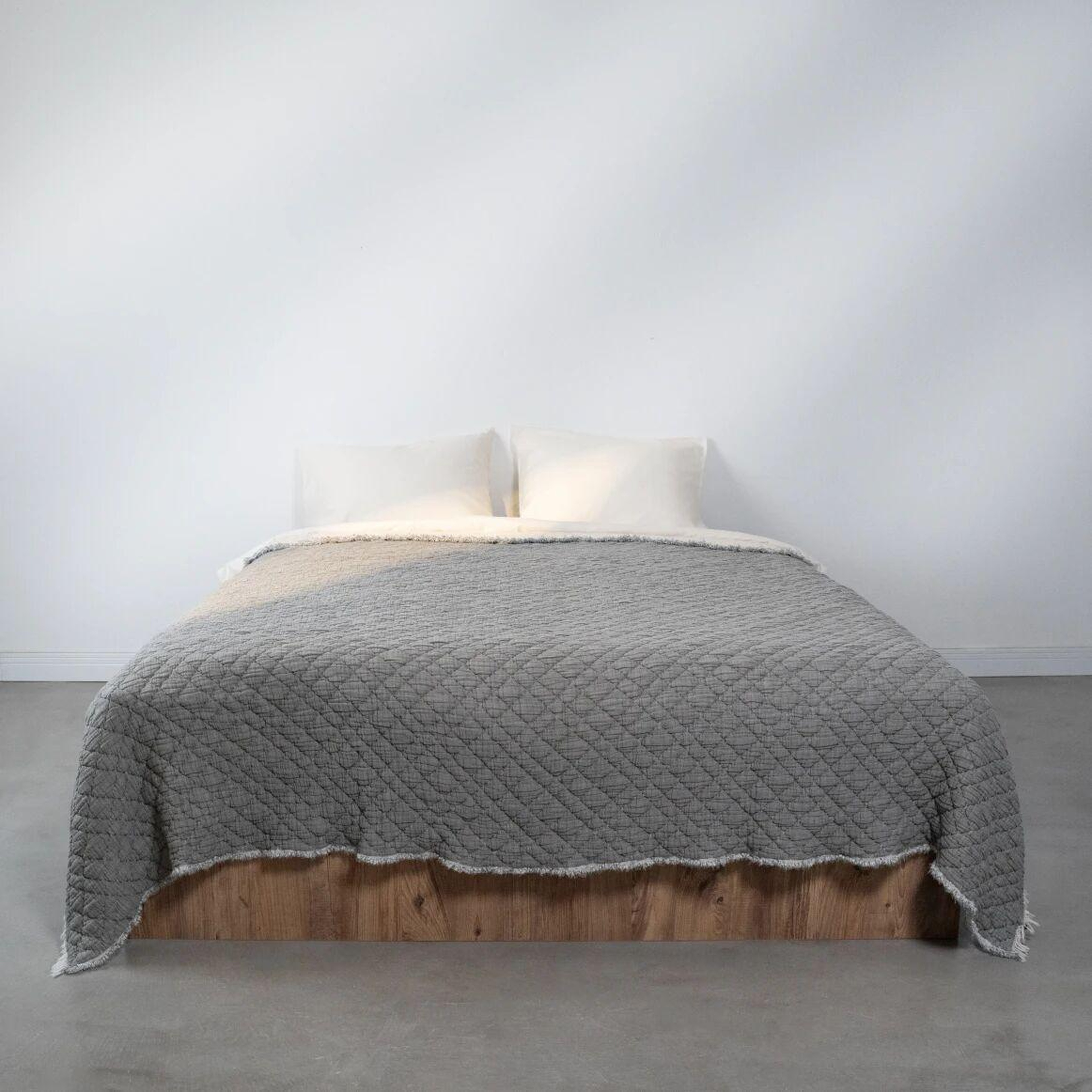 Qua Home Jade Müslin Ekstra Dolgulu Çift Kişilik Yatak Örtüsü Antrasit 230x240 cm