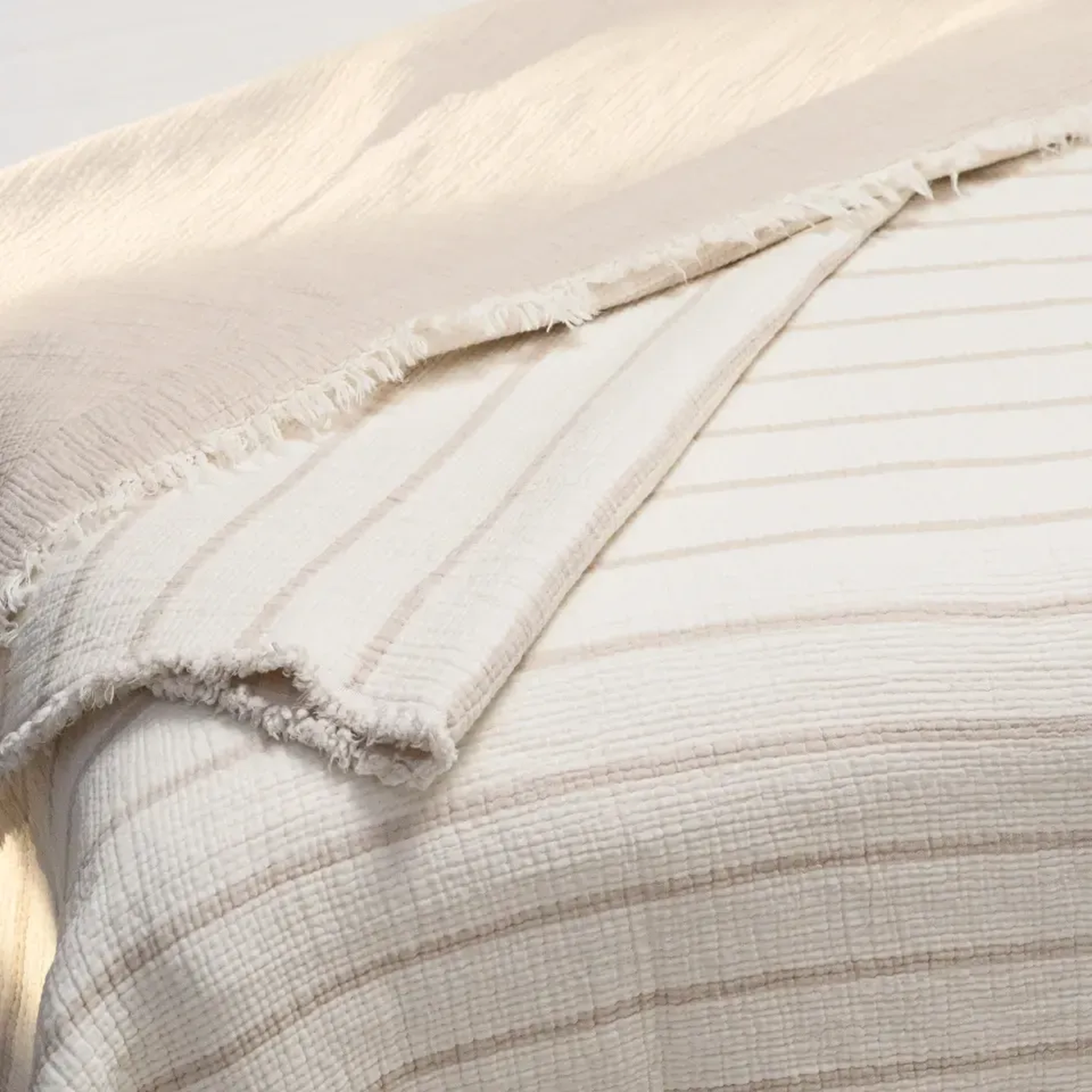 Qua Home Ruby Dolgulu Müslin Çift Kişilik Yatak Örtüsü Ekru Bej 230x250 cm