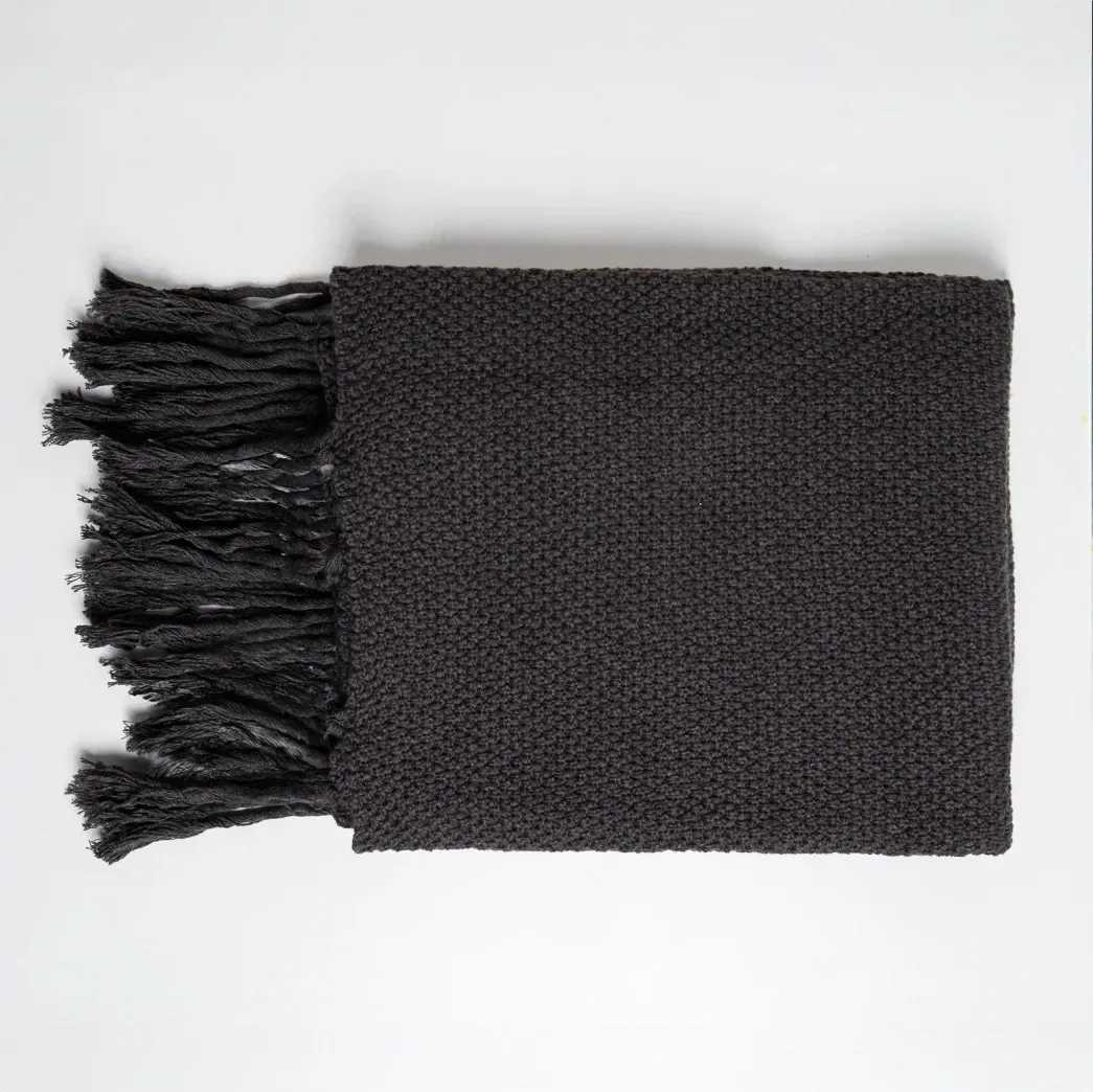 Qua Home Laurel Püsküllü Triko Tv Battaniyesi Antrasit 130*150 cm