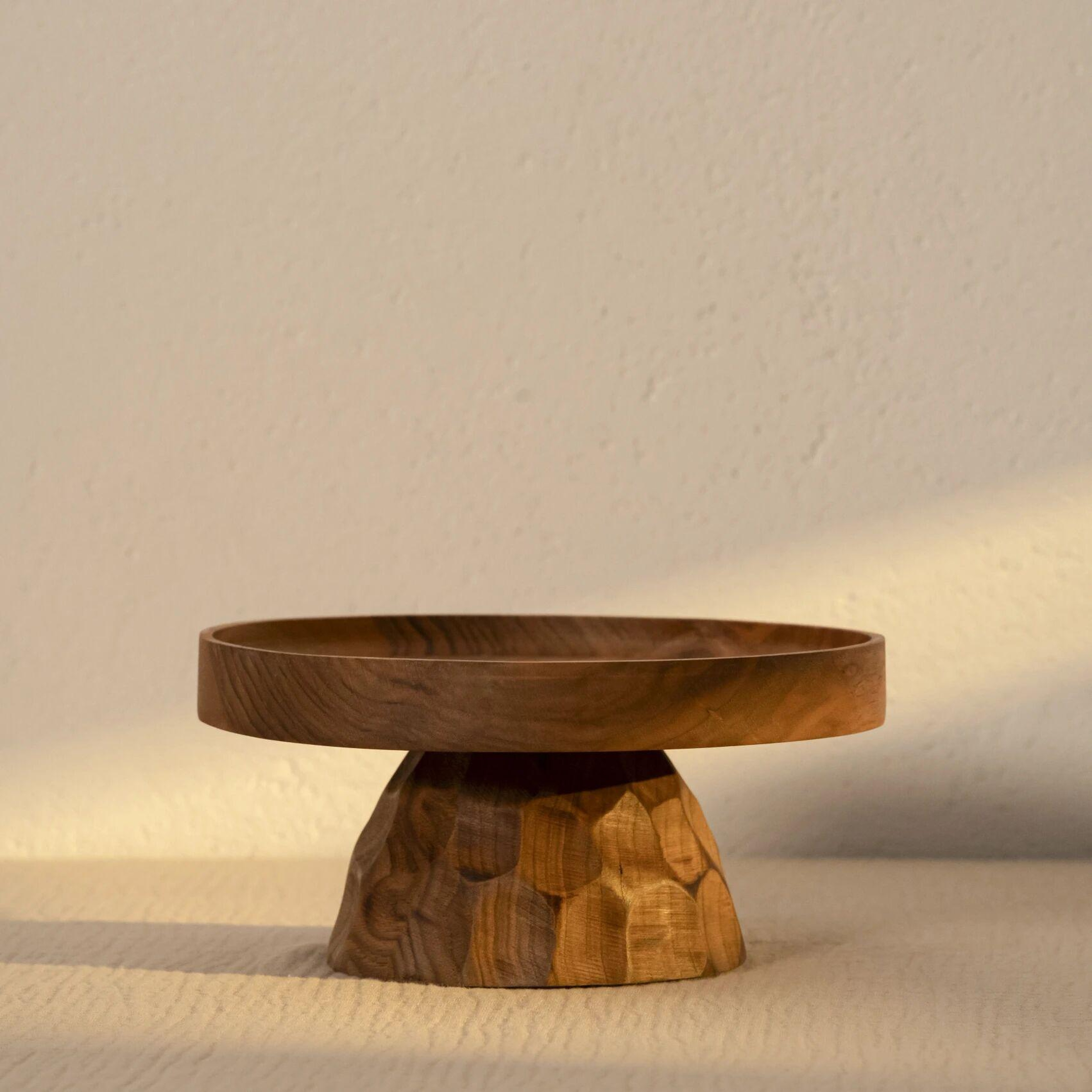 Qua Home Gio Ceviz Ahşap Ayaklı Sunum Standı 20x20x9.5 cm