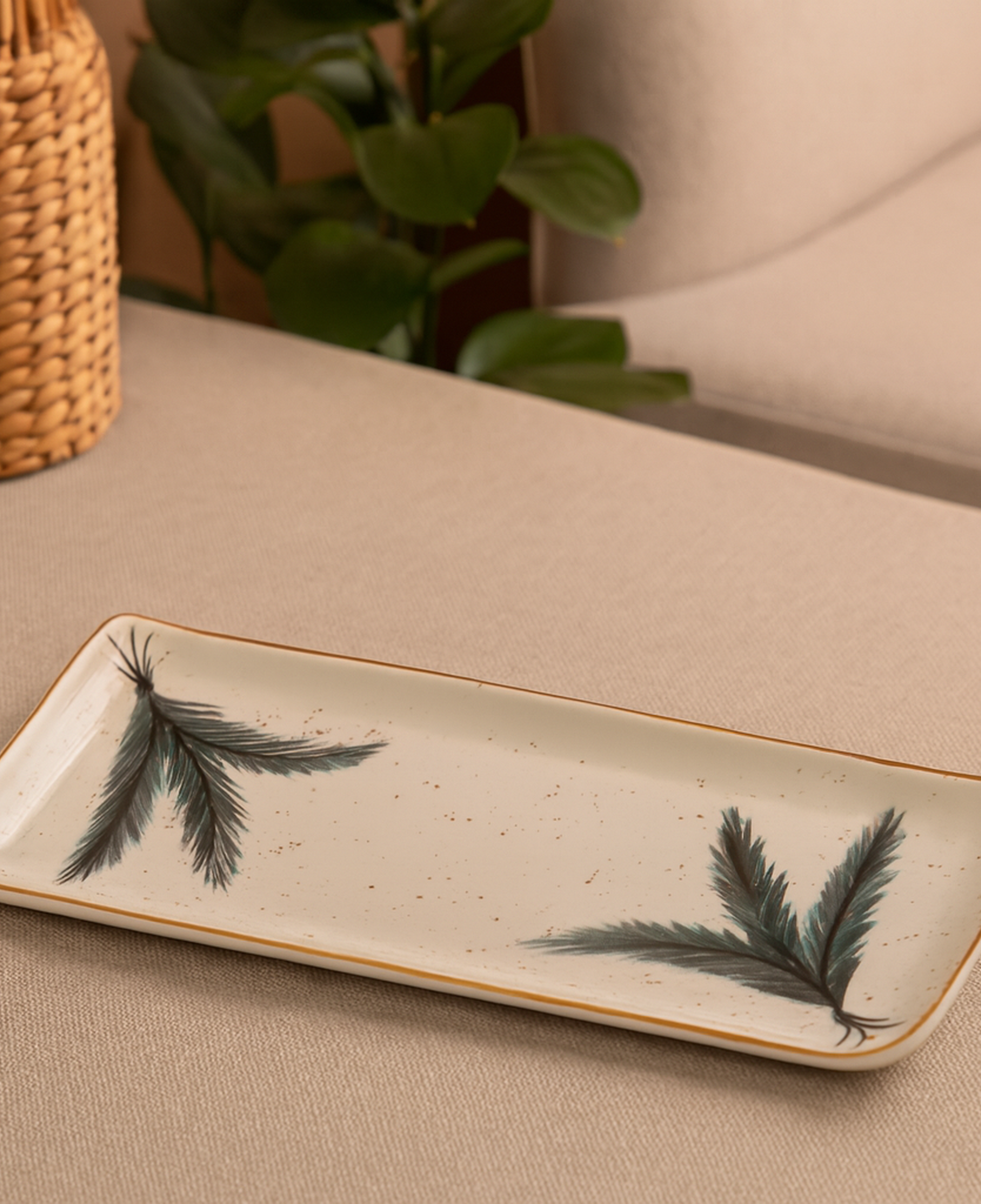 Qua Home Pelo Kaftan Tüyü Sunum Tabağı 35 Cm