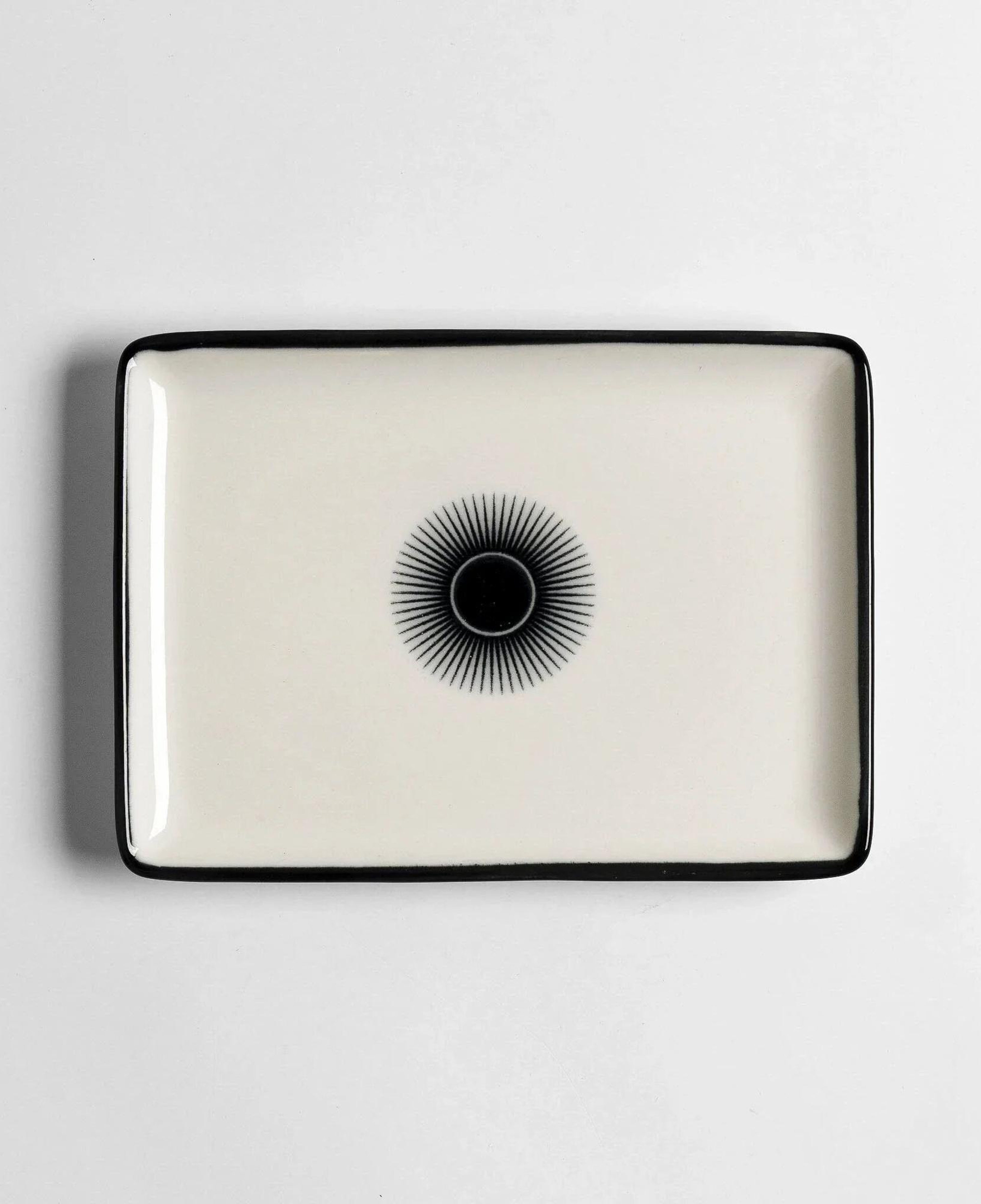 Qua Home Aspen Siyah Çizgili Sunum Tabağı 13x18 cm