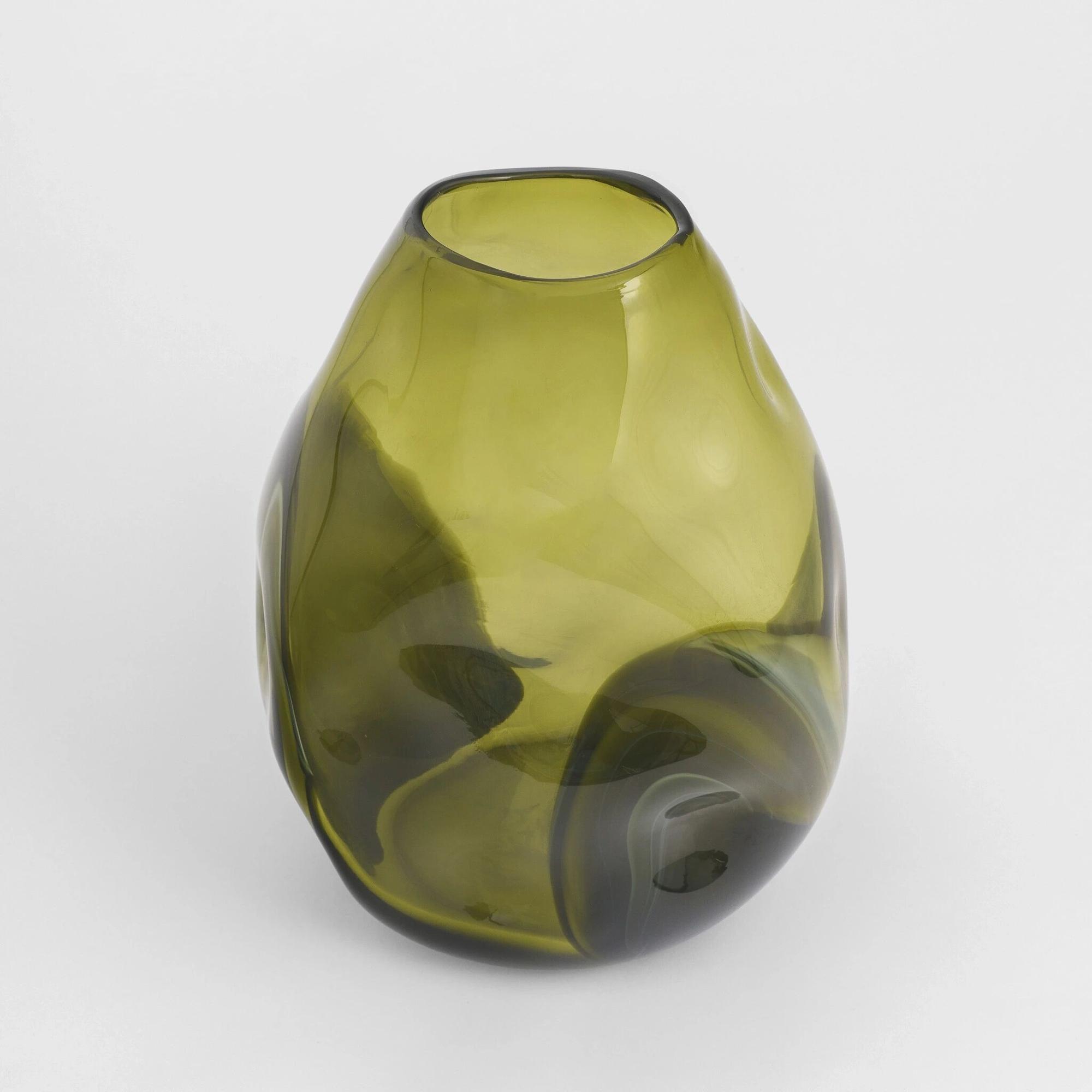 Qua Home Rubus Yeşil Degrade Cam Vazo 25x19x32 cm