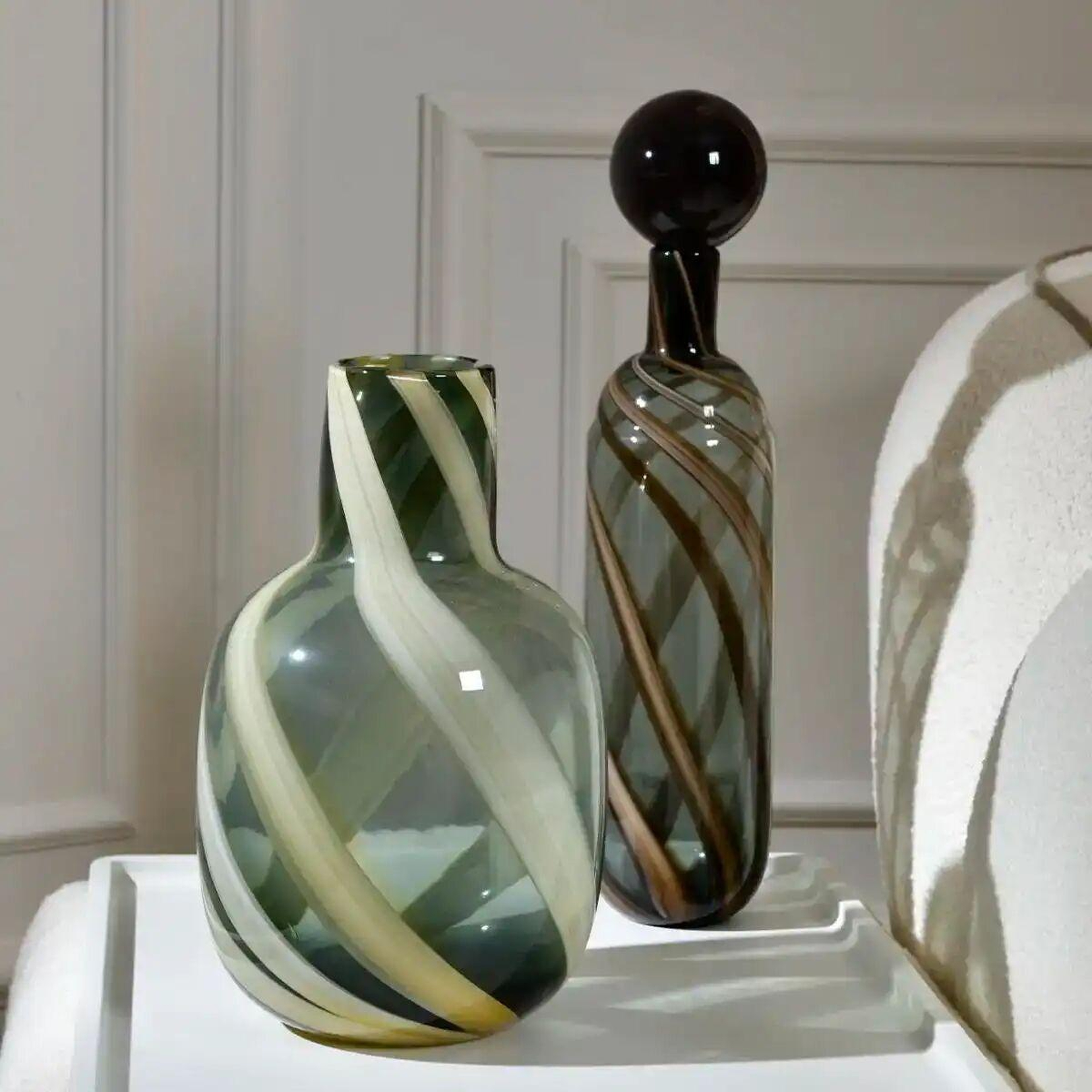 Qua Home Lyon Yeşil Kahve Çizgili Cam Vazo 10x46 cm