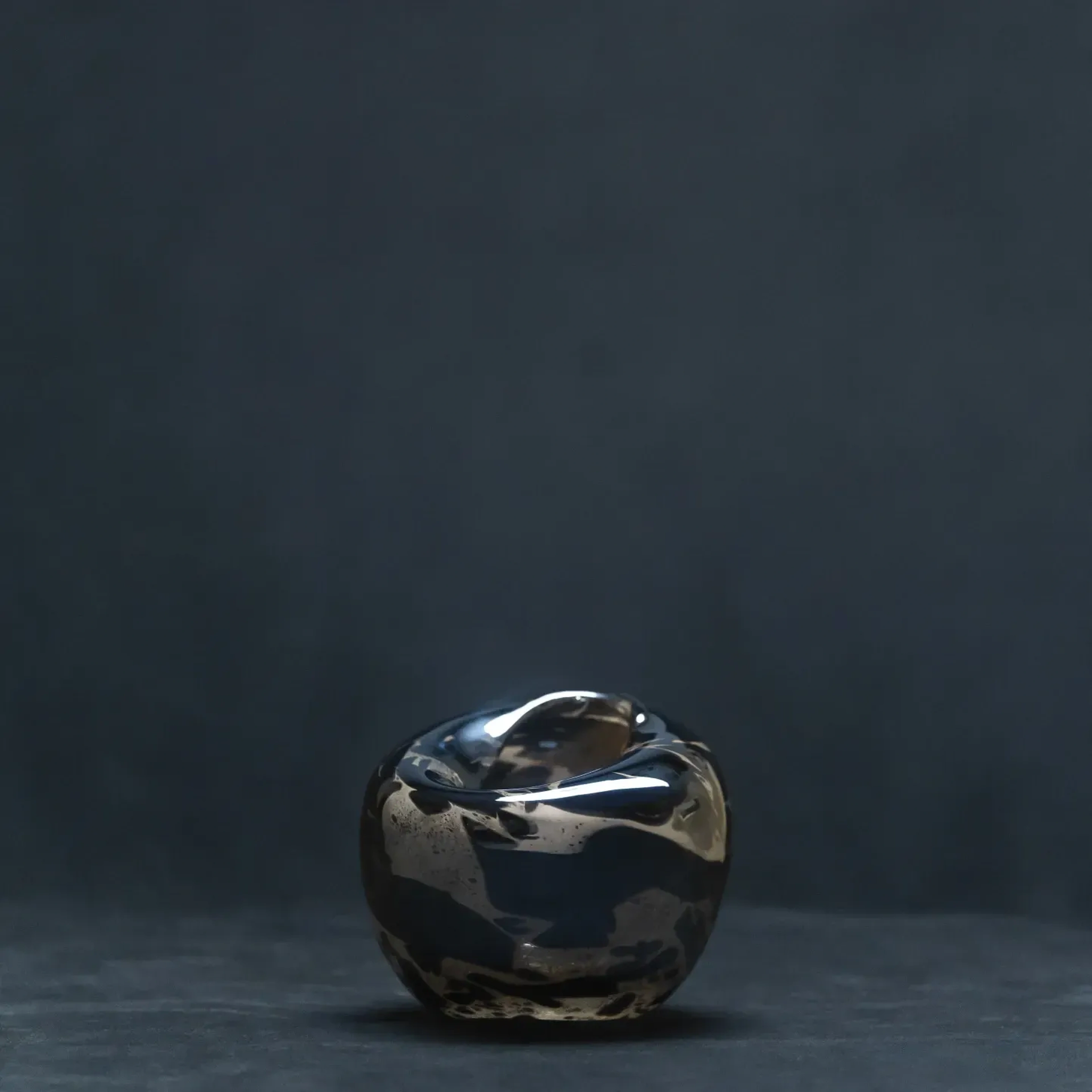 Qua Home Zoe Siyah Gri El Yapımı Cam Vazo