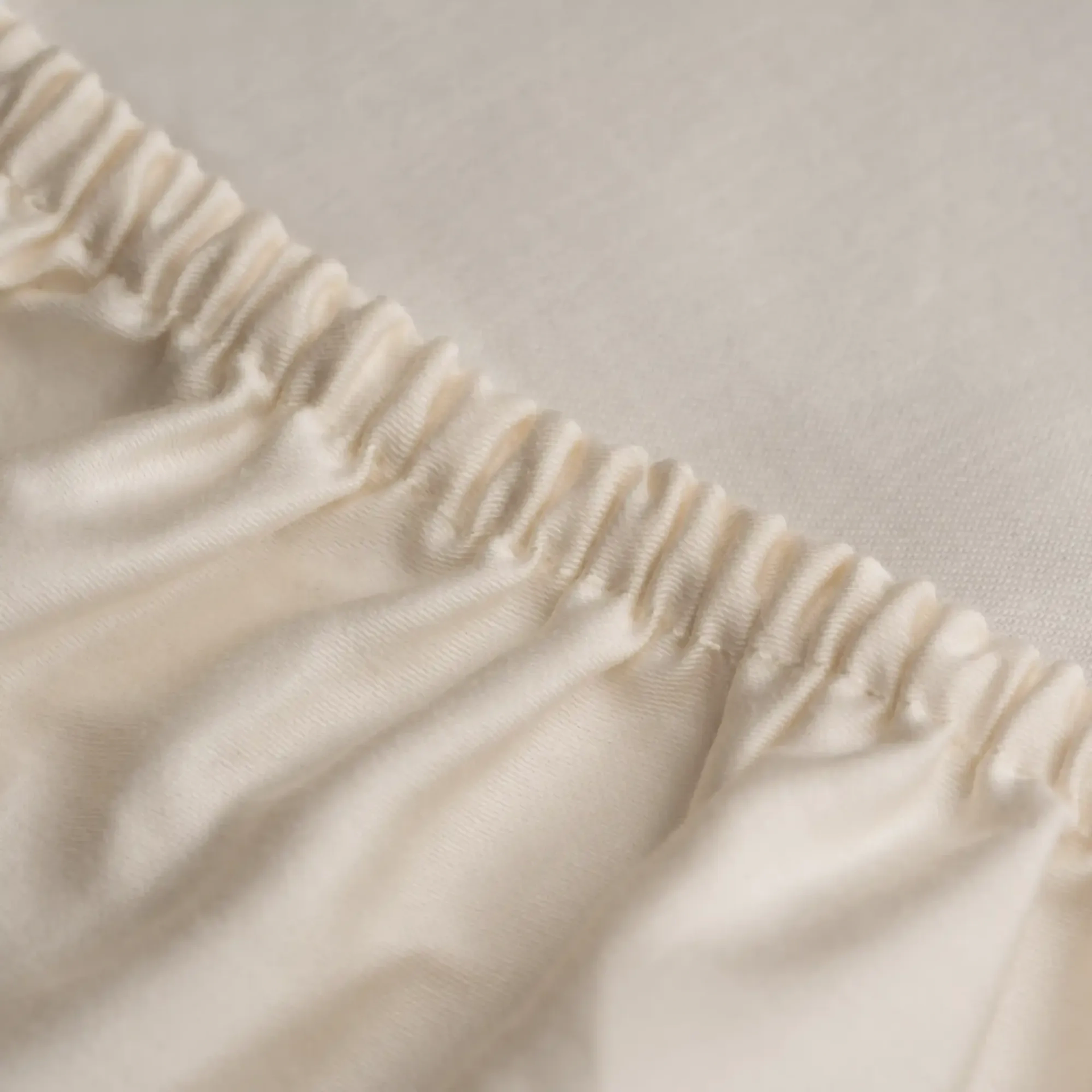 Qua Home Odin 300 TC Pamuk Saten Çift Kişilik Lastikli Çarşaf Ekru