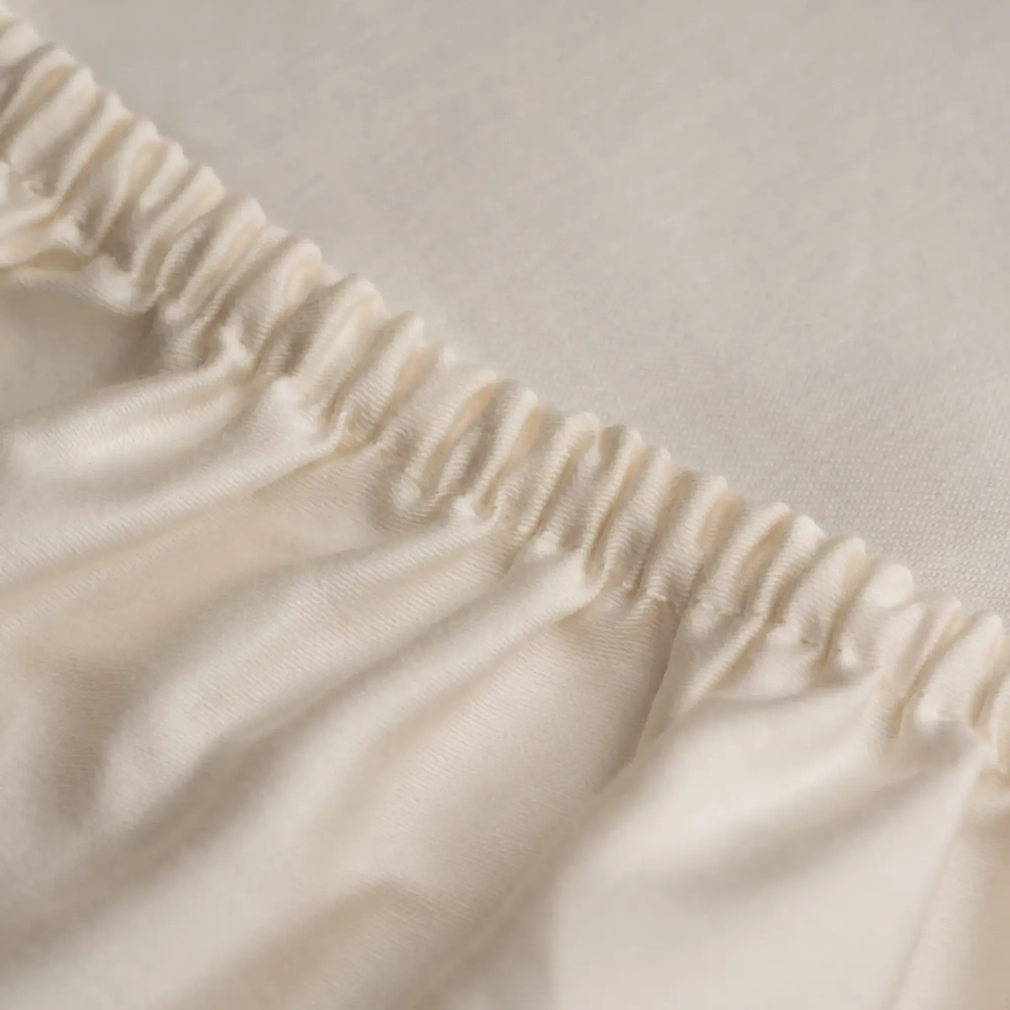 Qua Home Odin 300 TC Pamuk Saten Çift Kişilik Lastikli Çarşaf Ekru