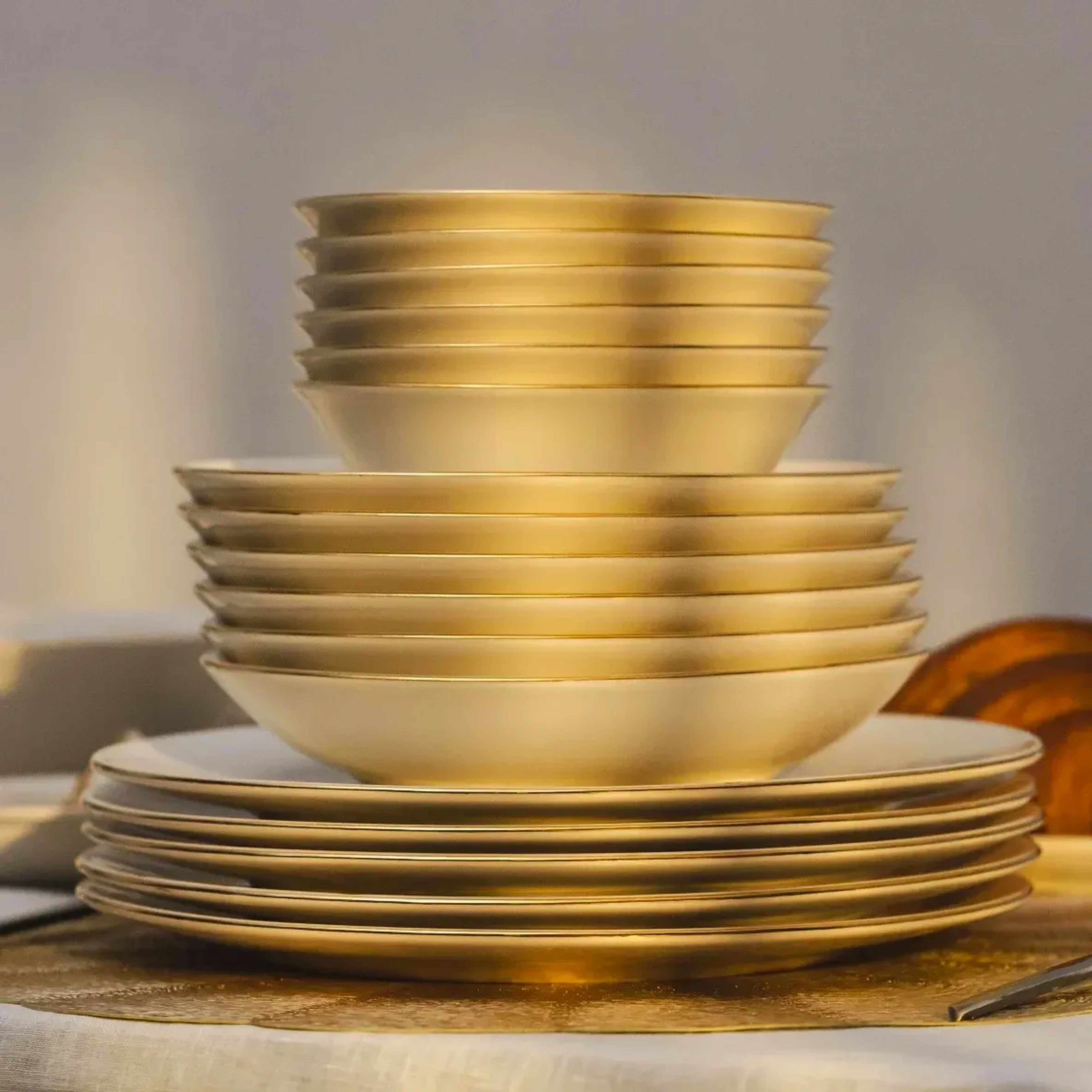 Qua Home Elias Platin Servis Tabağı 25 cm