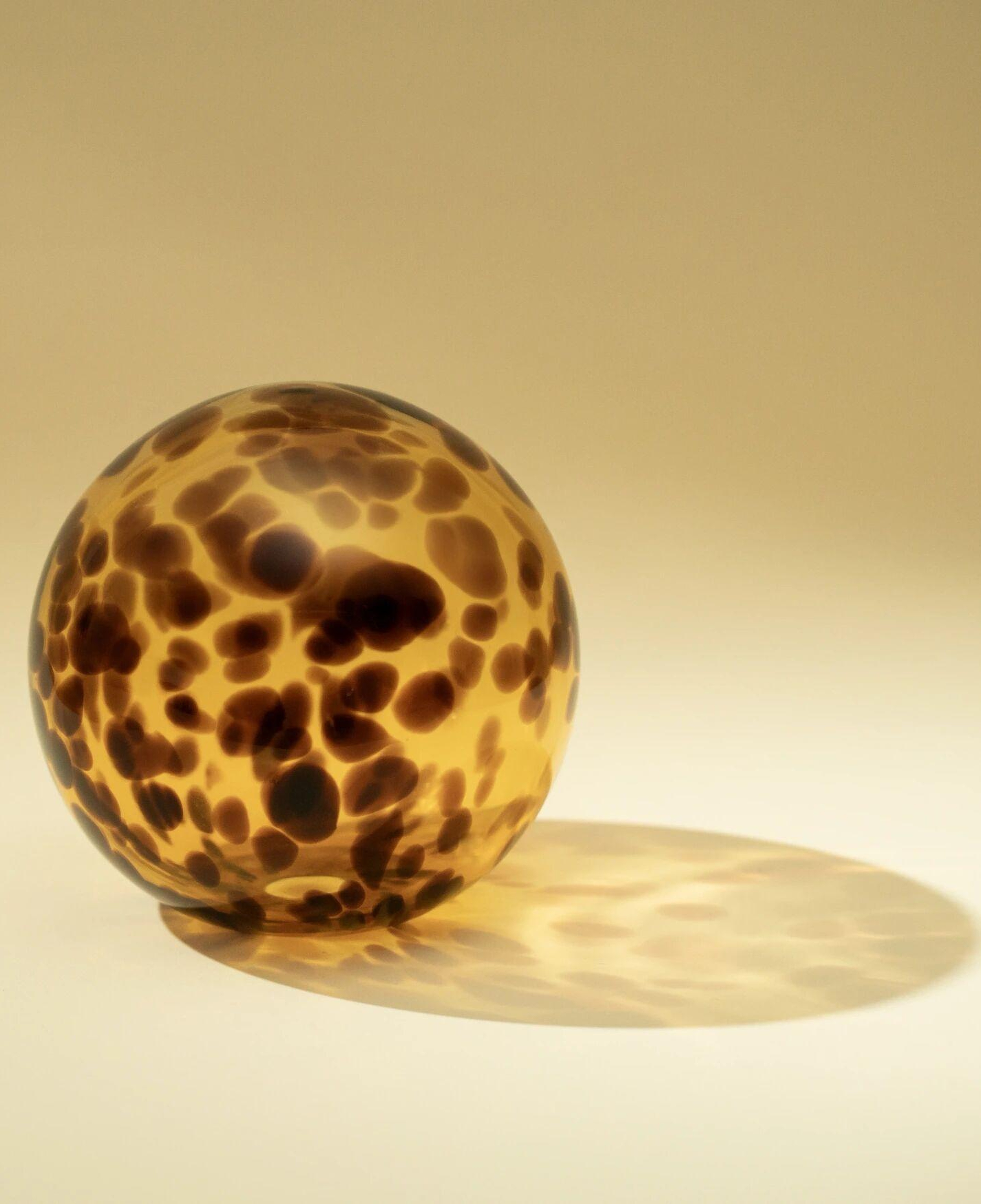 Qua Home Elio Sarı Kahverengi Dekoratif Cam Top