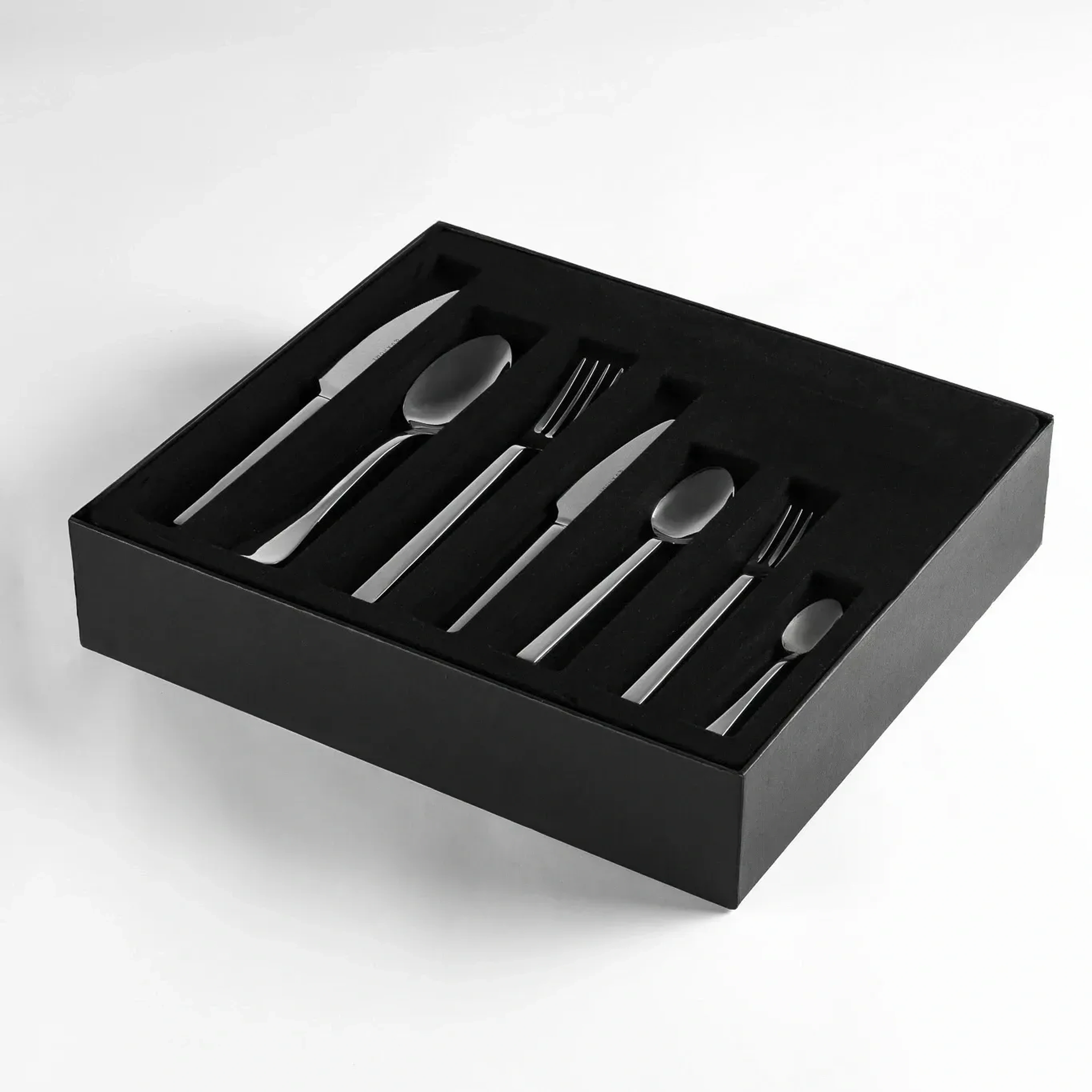 Qua Home Kai 42 Parça Çatal Kaşık Bıçak Seti