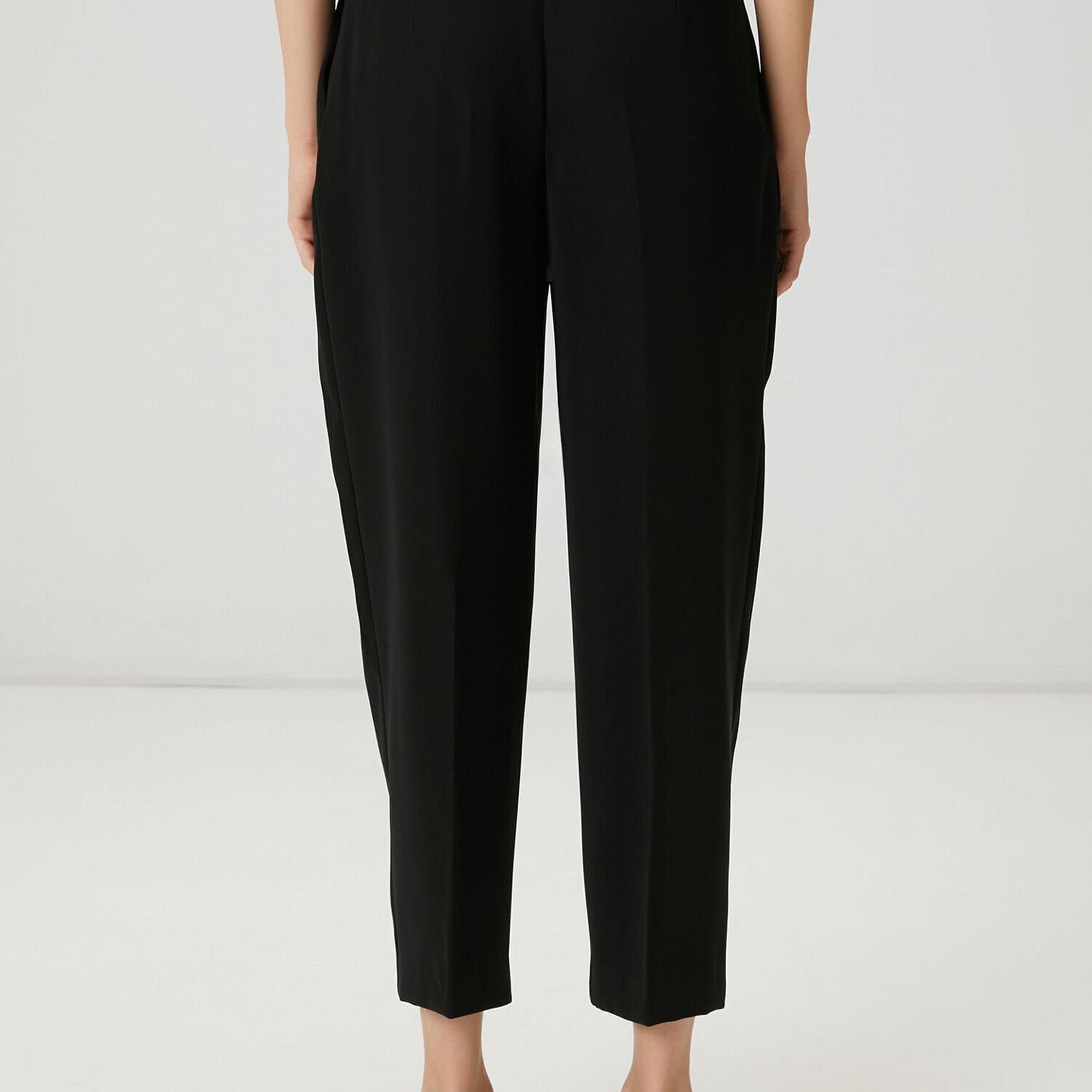 Beymen Club Kadın Siyah Pileli Havuç Pantolon