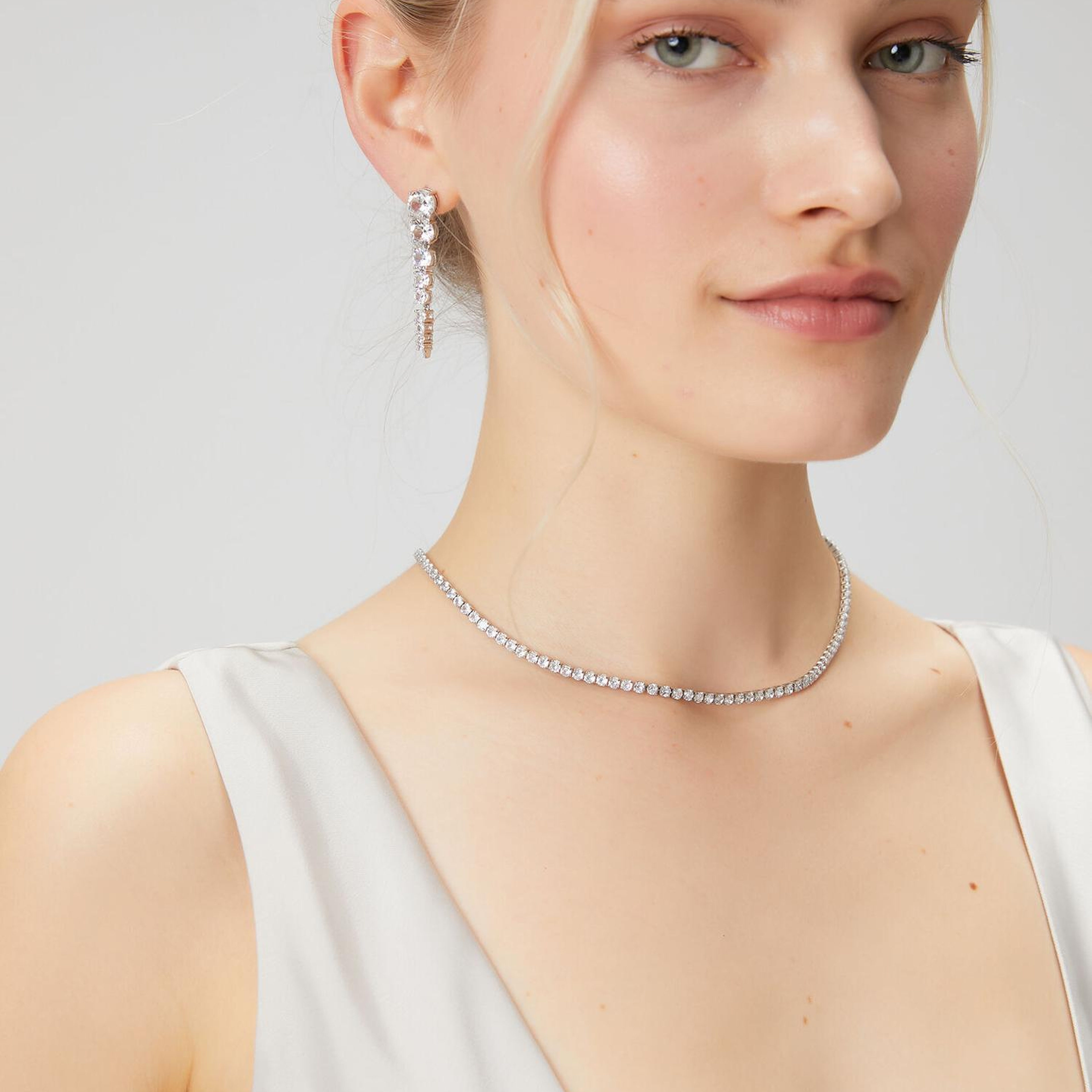 Beymen Club Kadın Silver Taş Detaylı Sallantılı Küpe