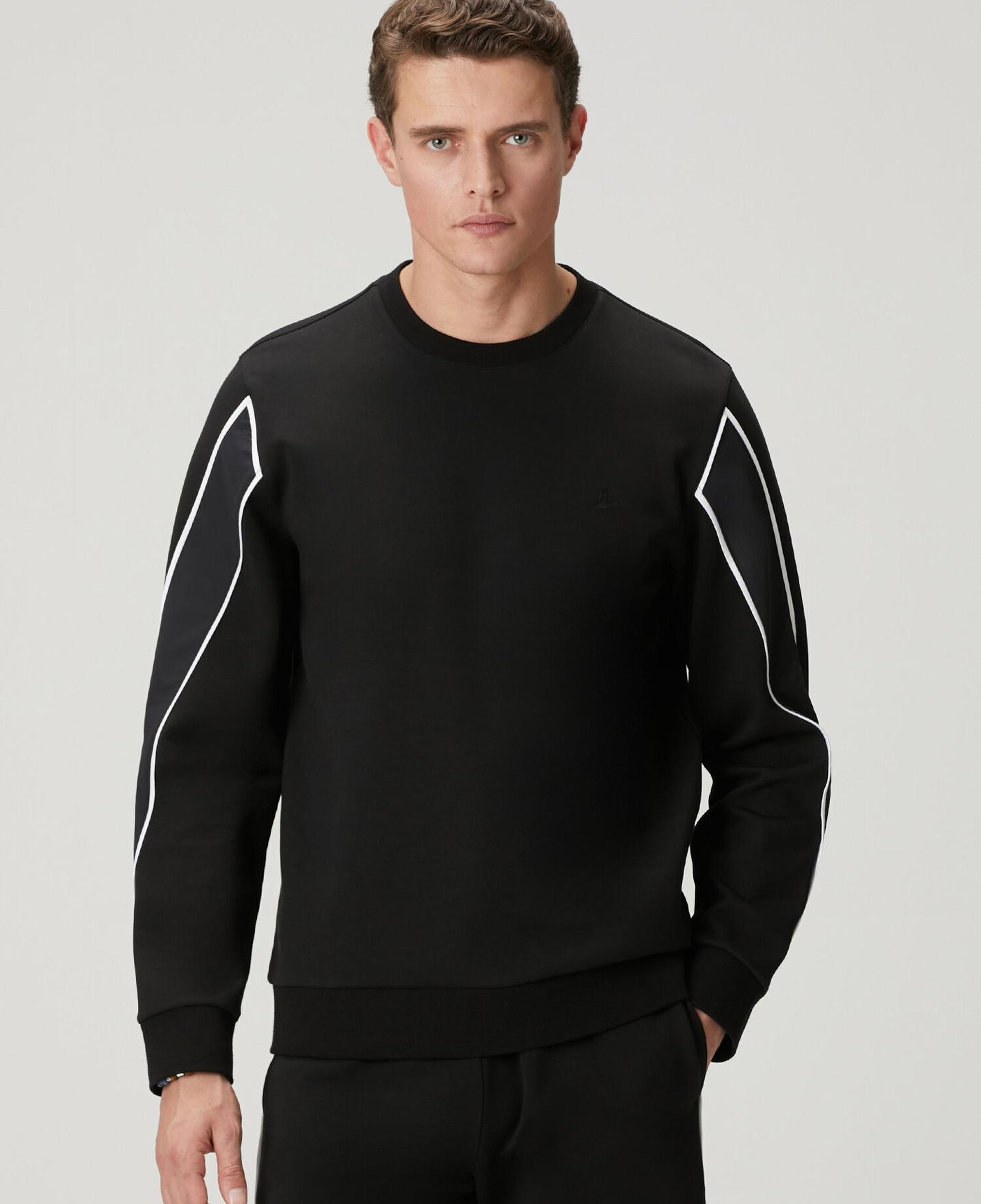 Beymen Club Erkek Siyah Kontrast Biye Detaylı Sweatshirt