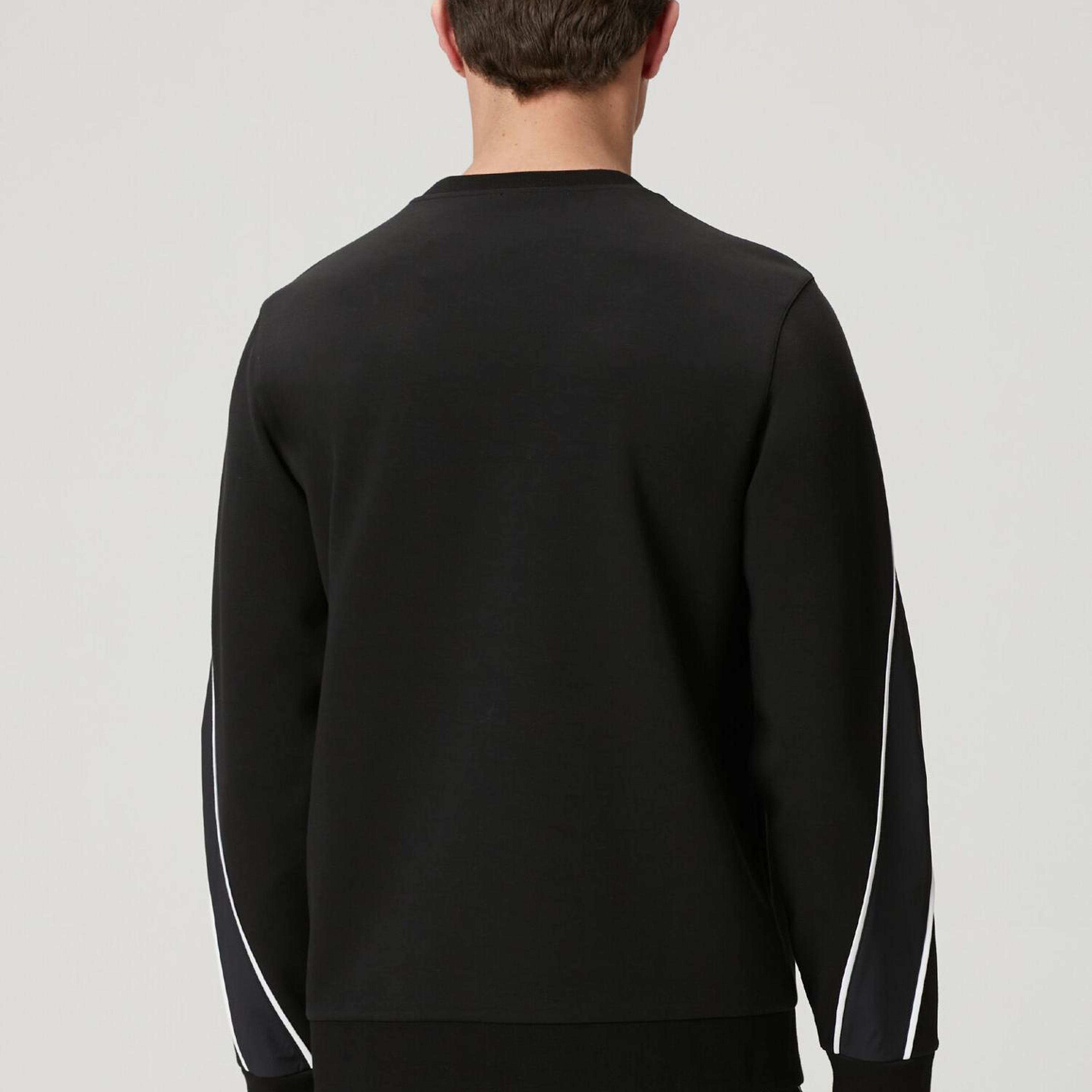 Beymen Club Erkek Siyah Kontrast Biye Detaylı Sweatshirt