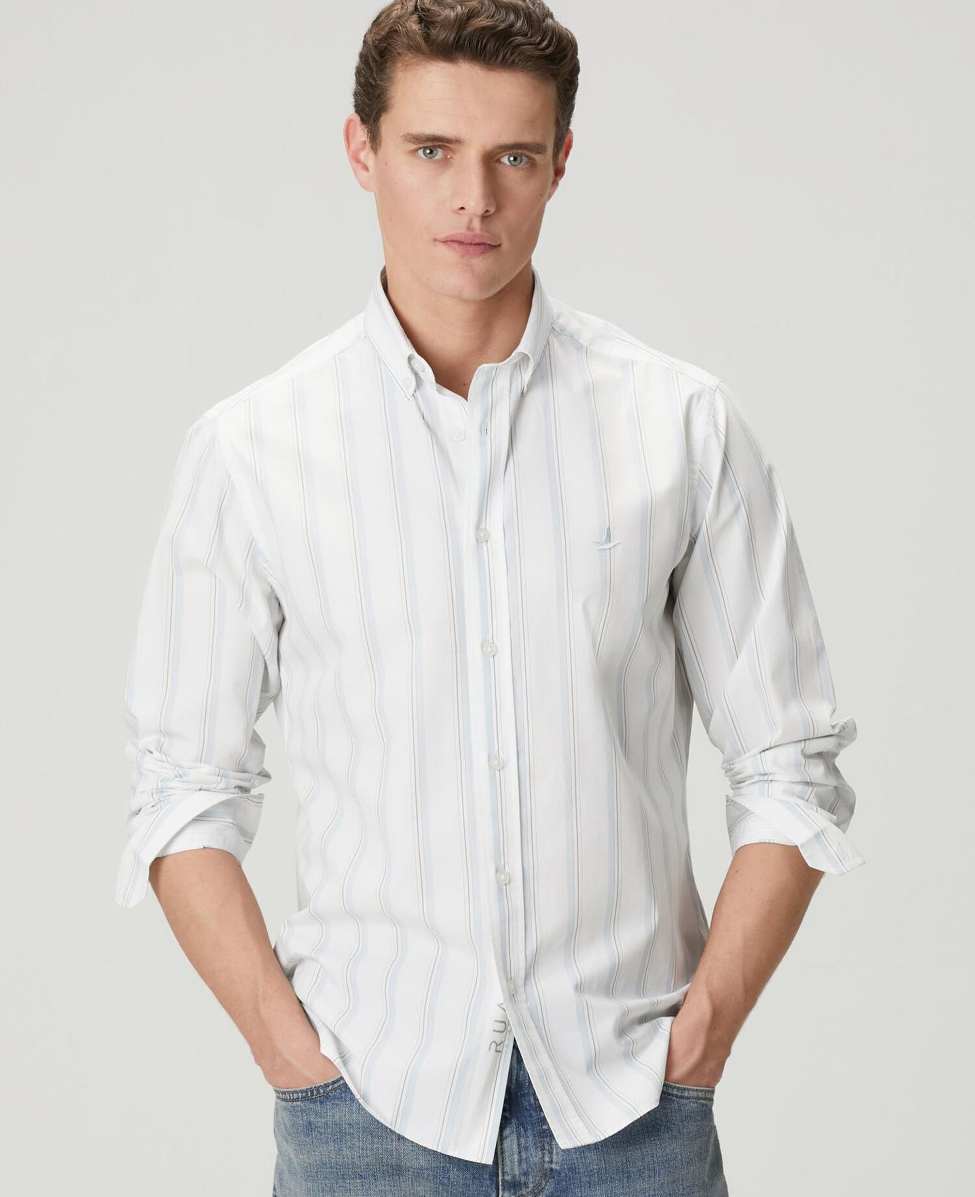 Beymen Club Erkek Comfort Fit Mavi Beyaz Çizgili Oxford Gömlek