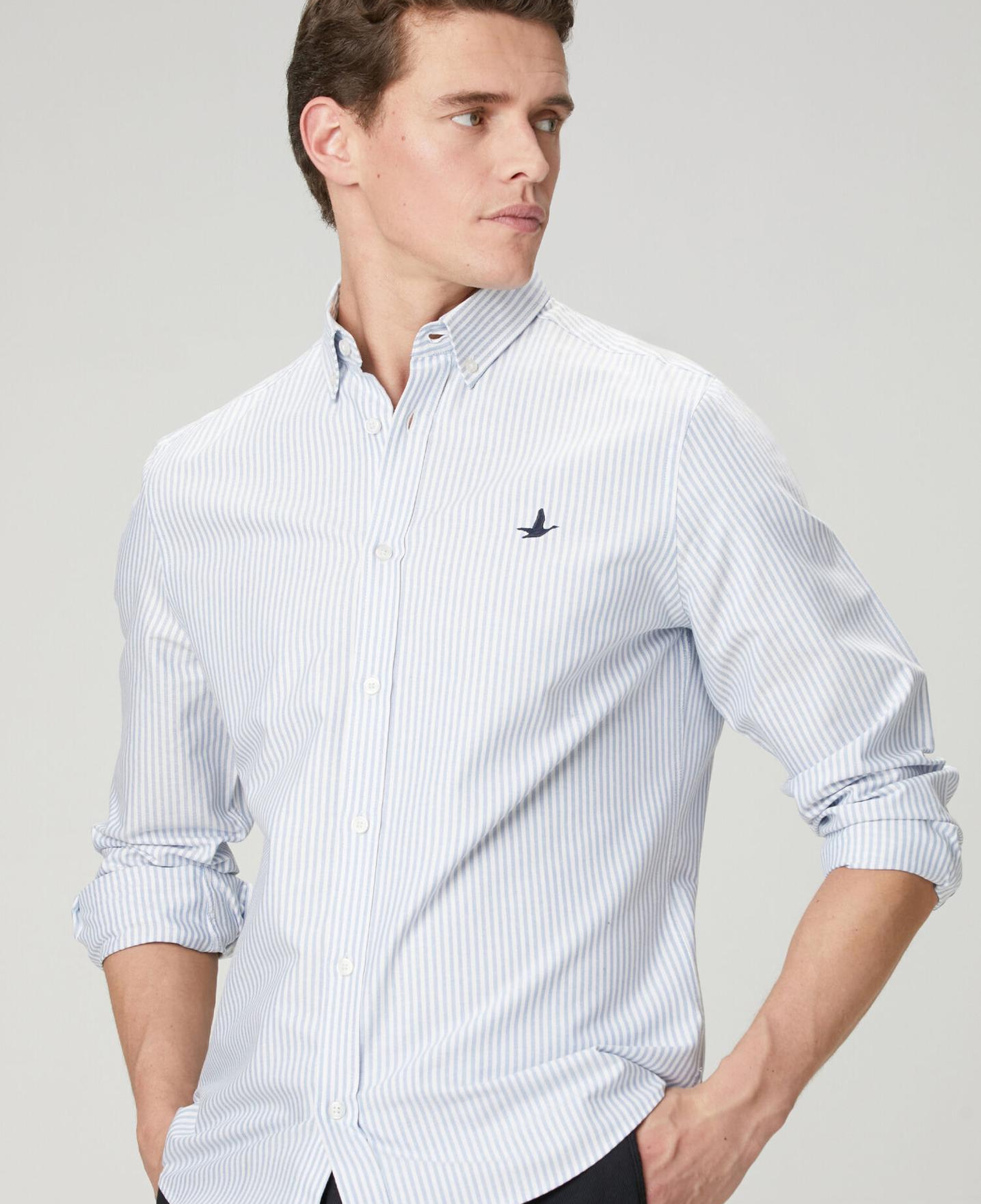 Beymen Club Erkek Comfort Fit Mavi Beyaz Çizgi Desenli Oxford Gömlek