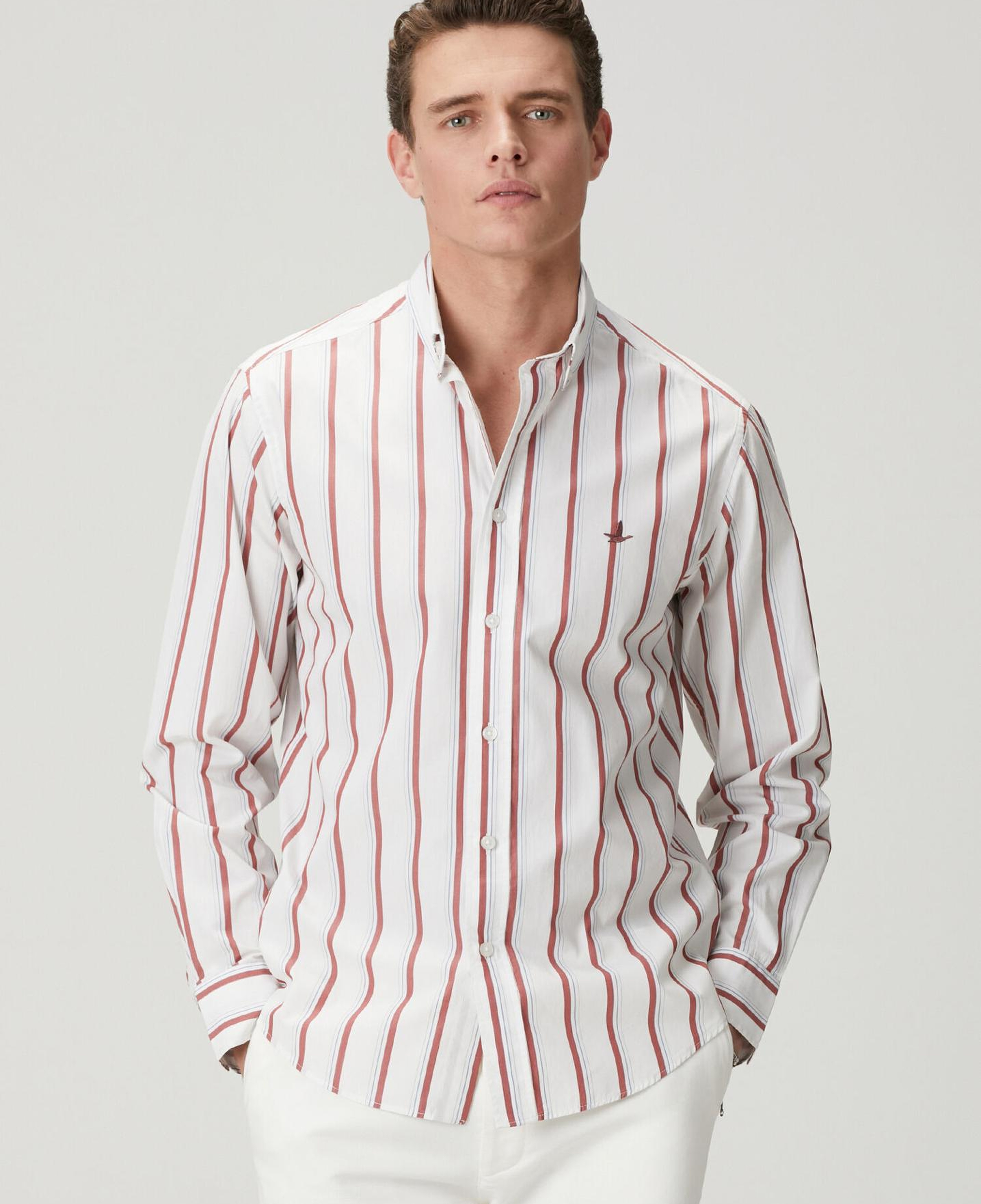 Beymen Club Erkek Comfort Fit Beyaz Bordo Çizgi Desenli Keten Gömlek