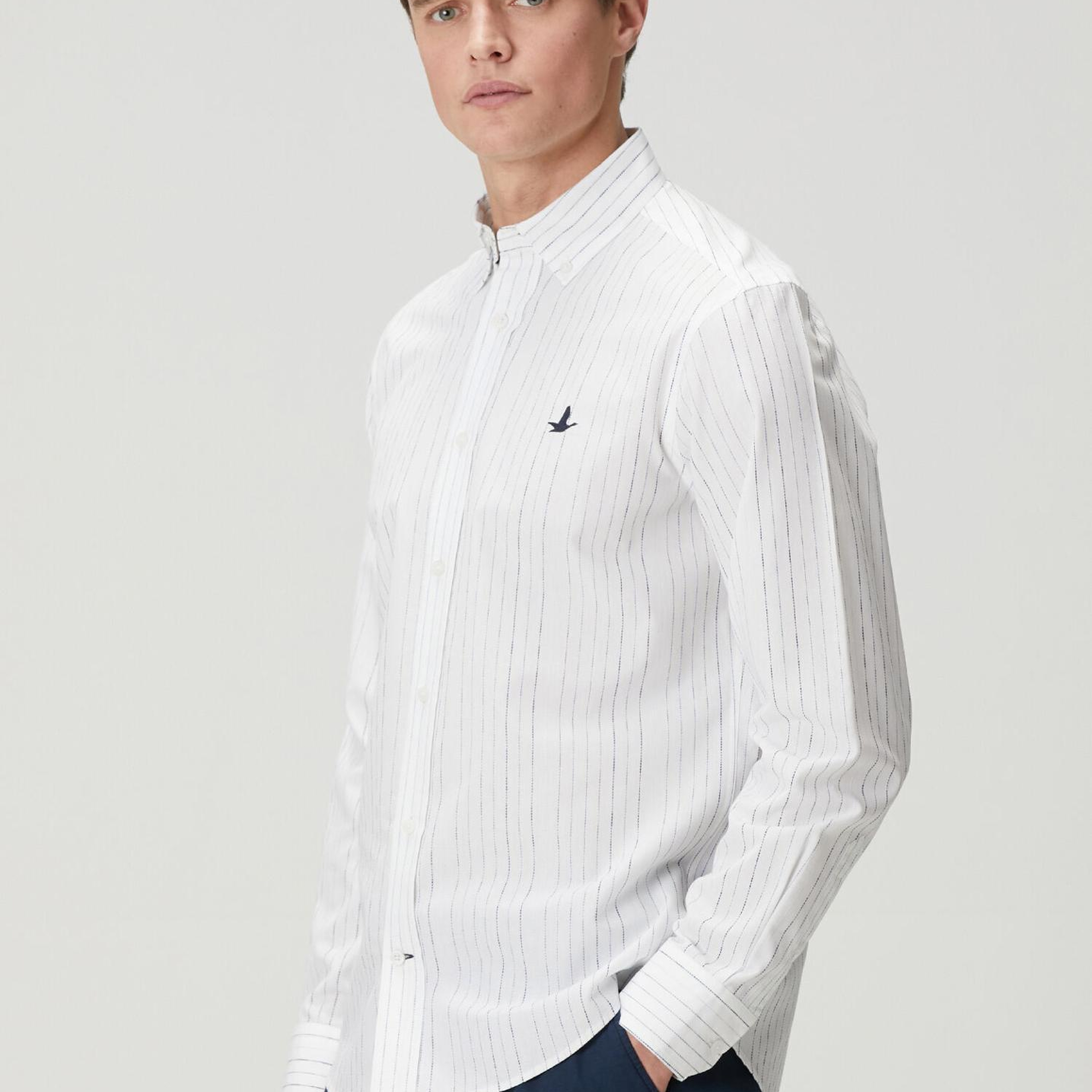 Beymen Club Erkek Comfort Fit Beyaz Punto Nakışlı Gömlek