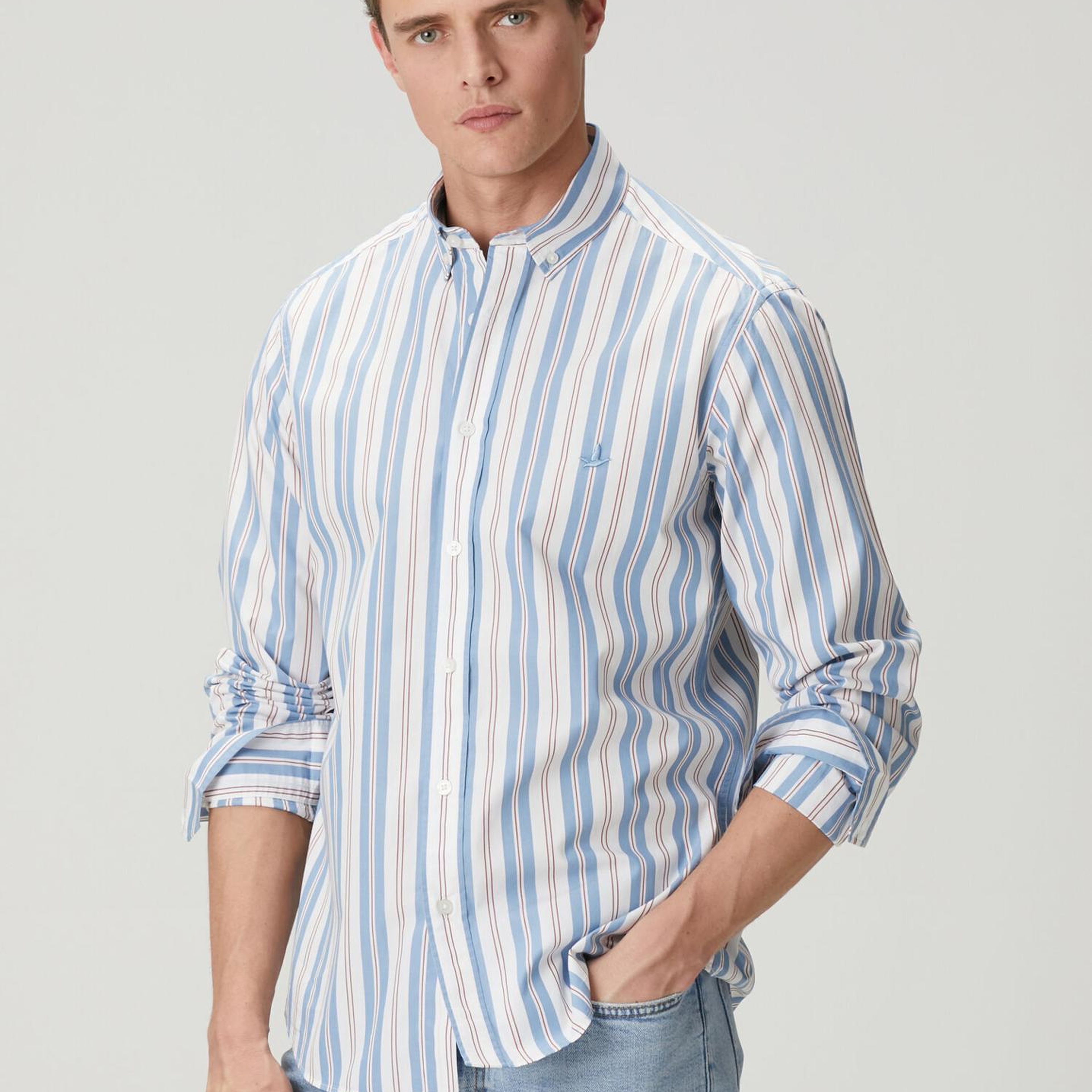 Beymen Club Erkek Comfort Fit Mavi Beyaz Çizgi Desenli Gömlek