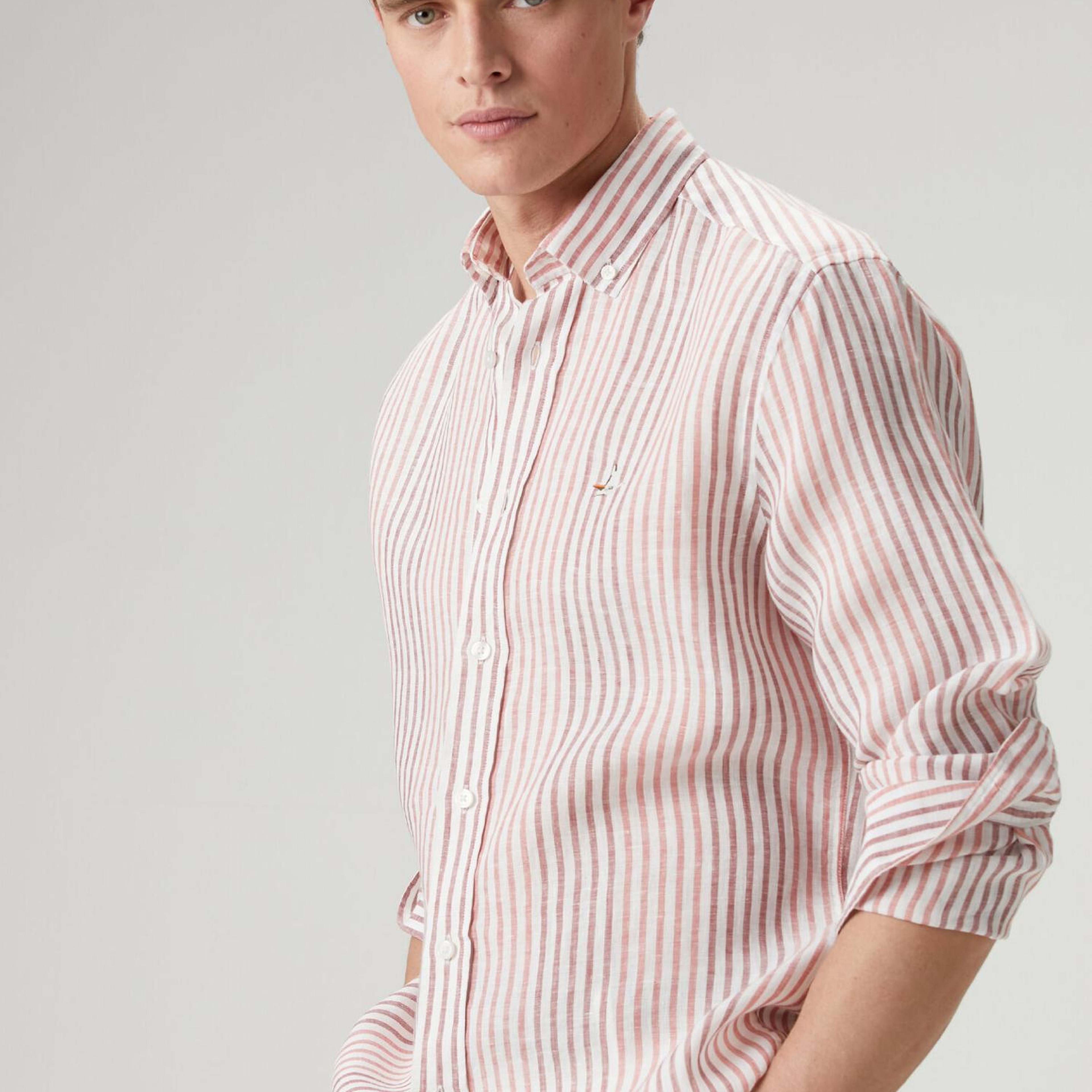 Beymen Club Erkek Comfort Fit Beyaz Bordo Çizgi Desenli Keten Gömlek