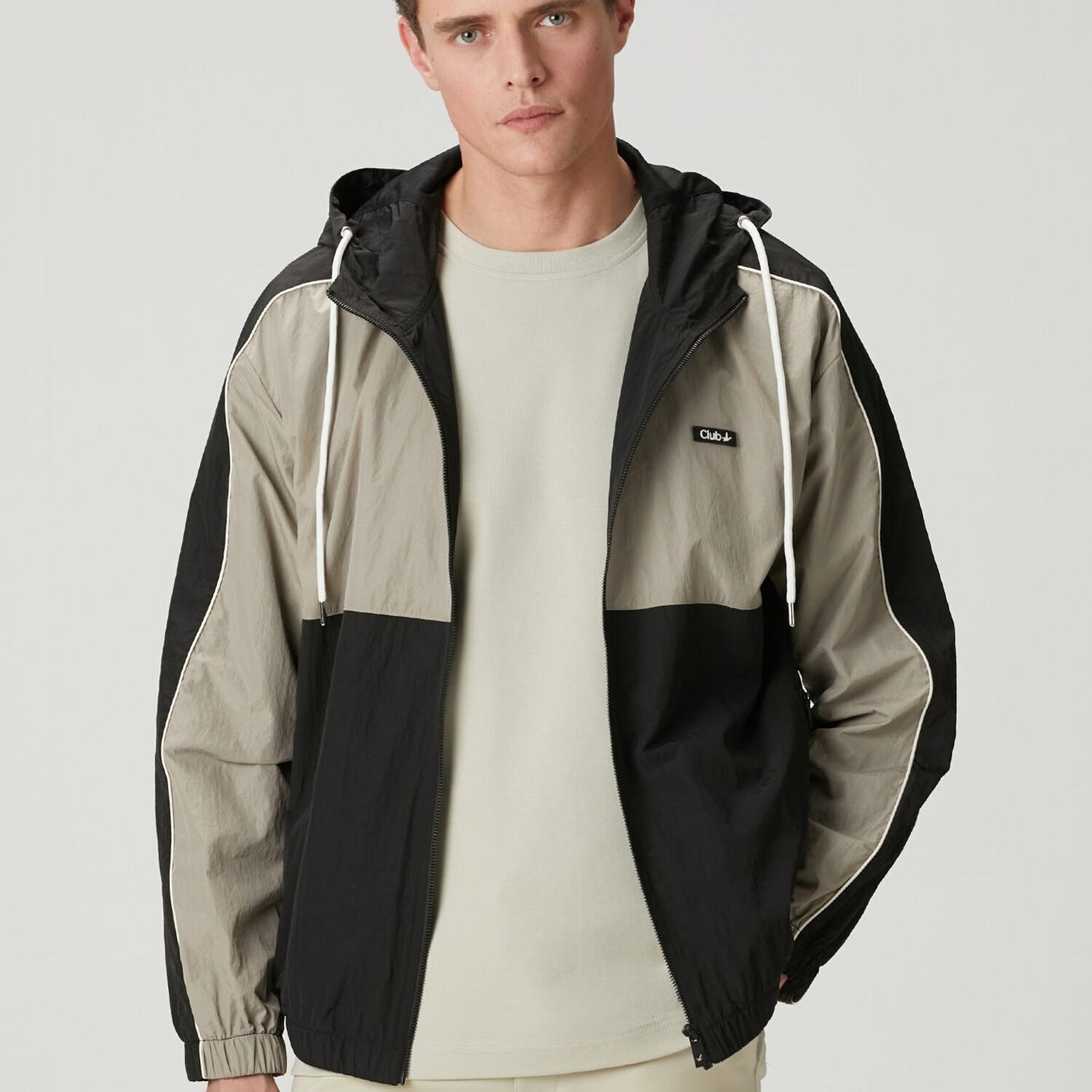 Beymen Club Erkek Bej Siyah Kapüşonlu Mont