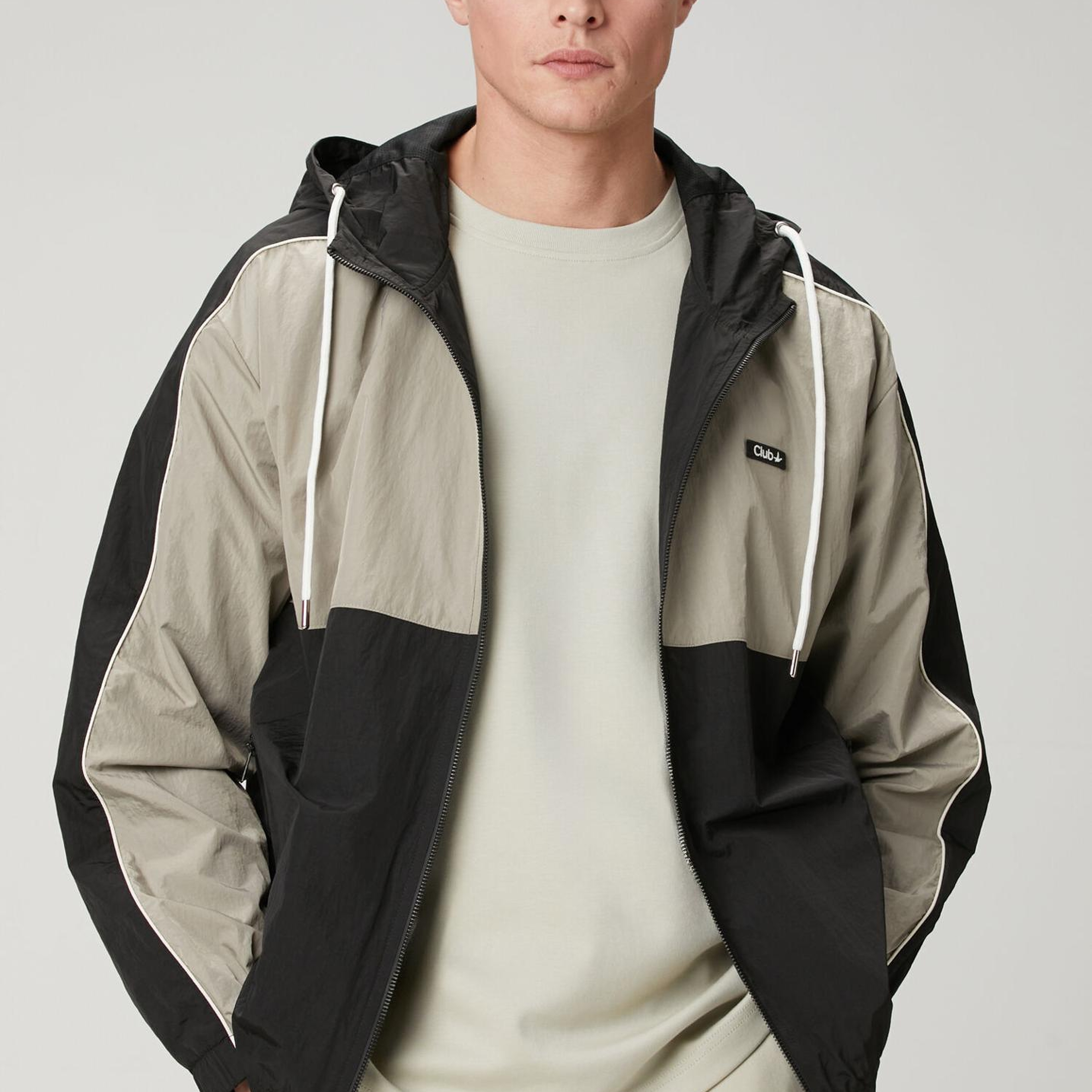 Beymen Club Erkek Bej Siyah Kapüşonlu Mont