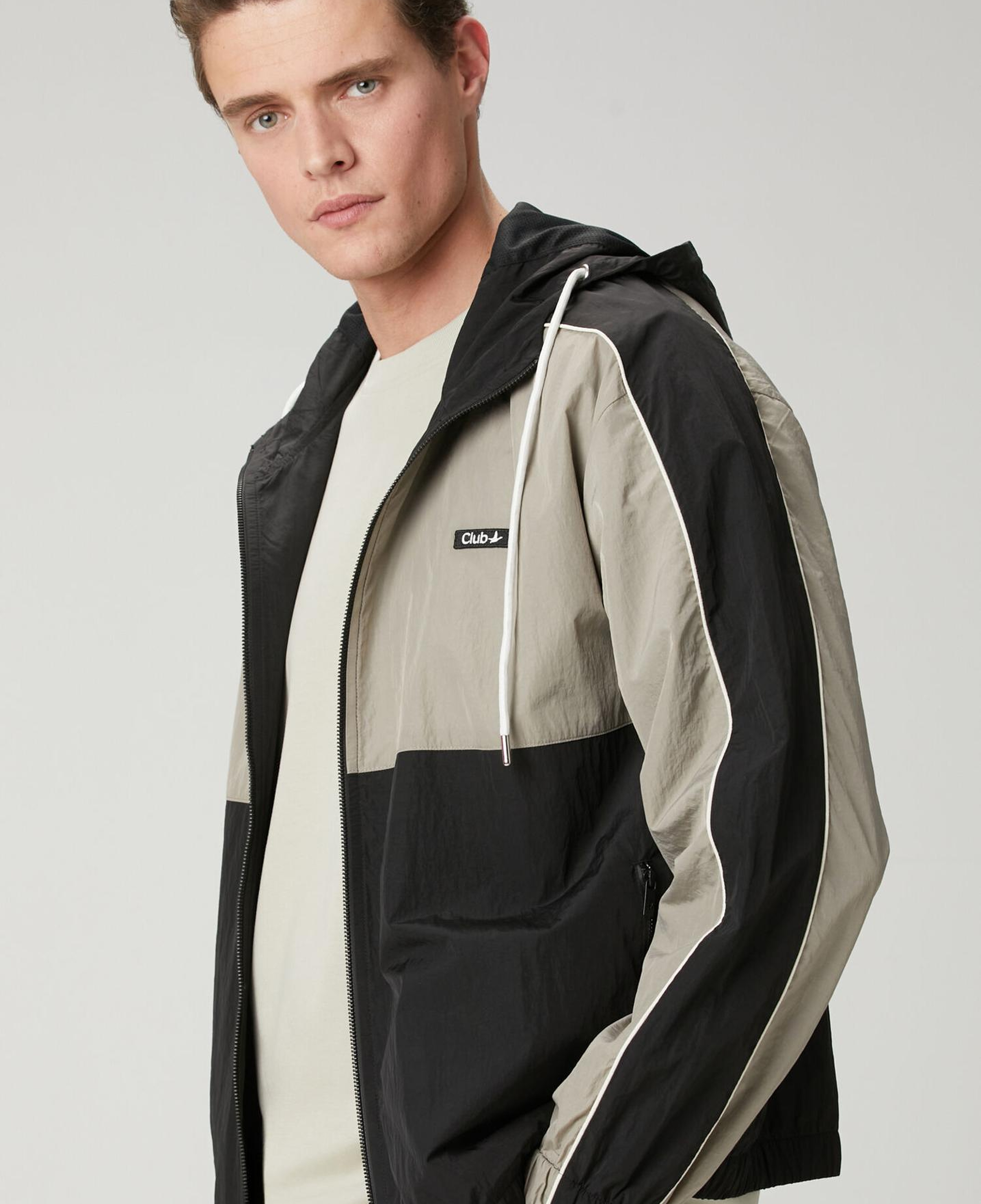 Beymen Club Erkek Bej Siyah Kapüşonlu Mont