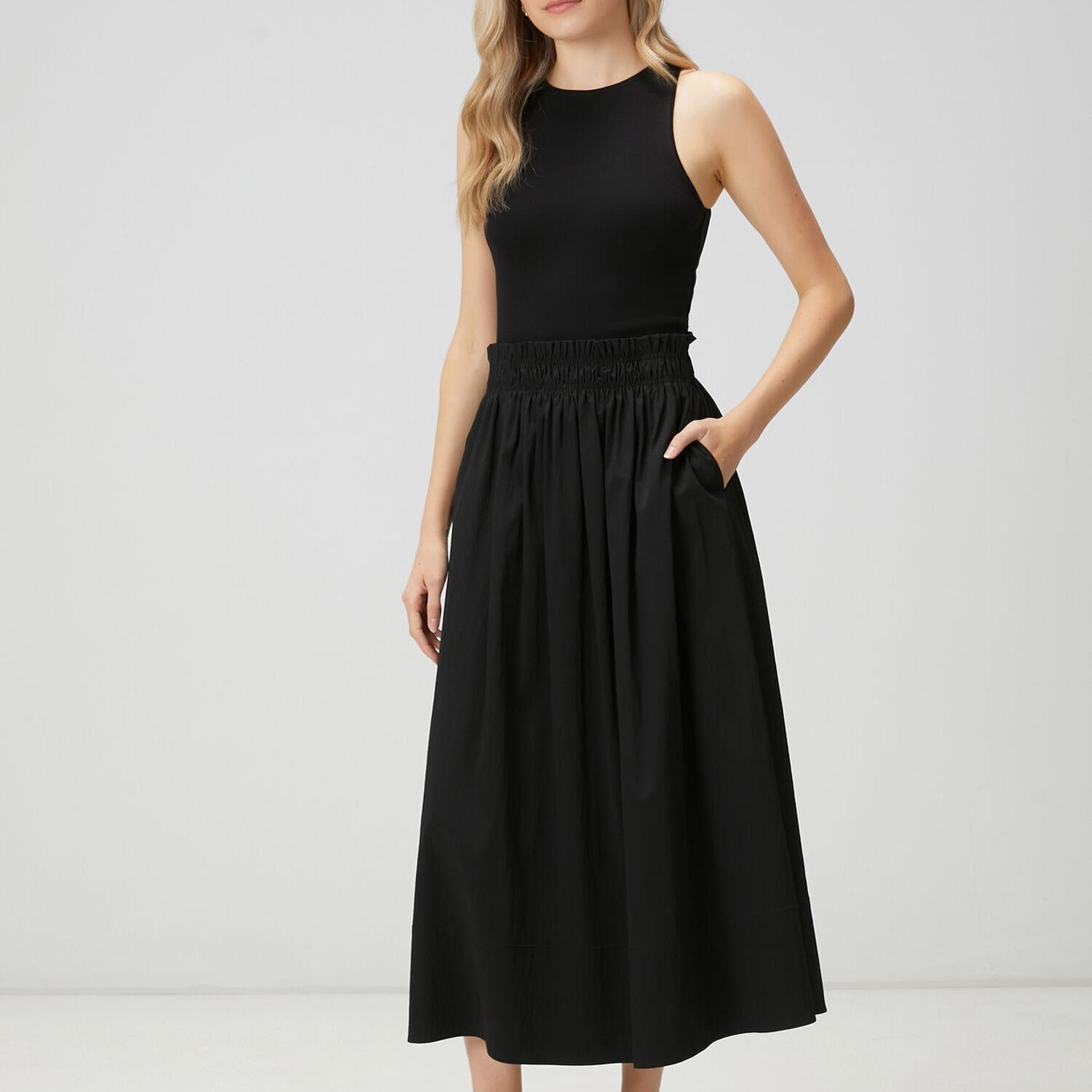 Beymen Club Kadın Siyah Beli Lastikli Midi Etek