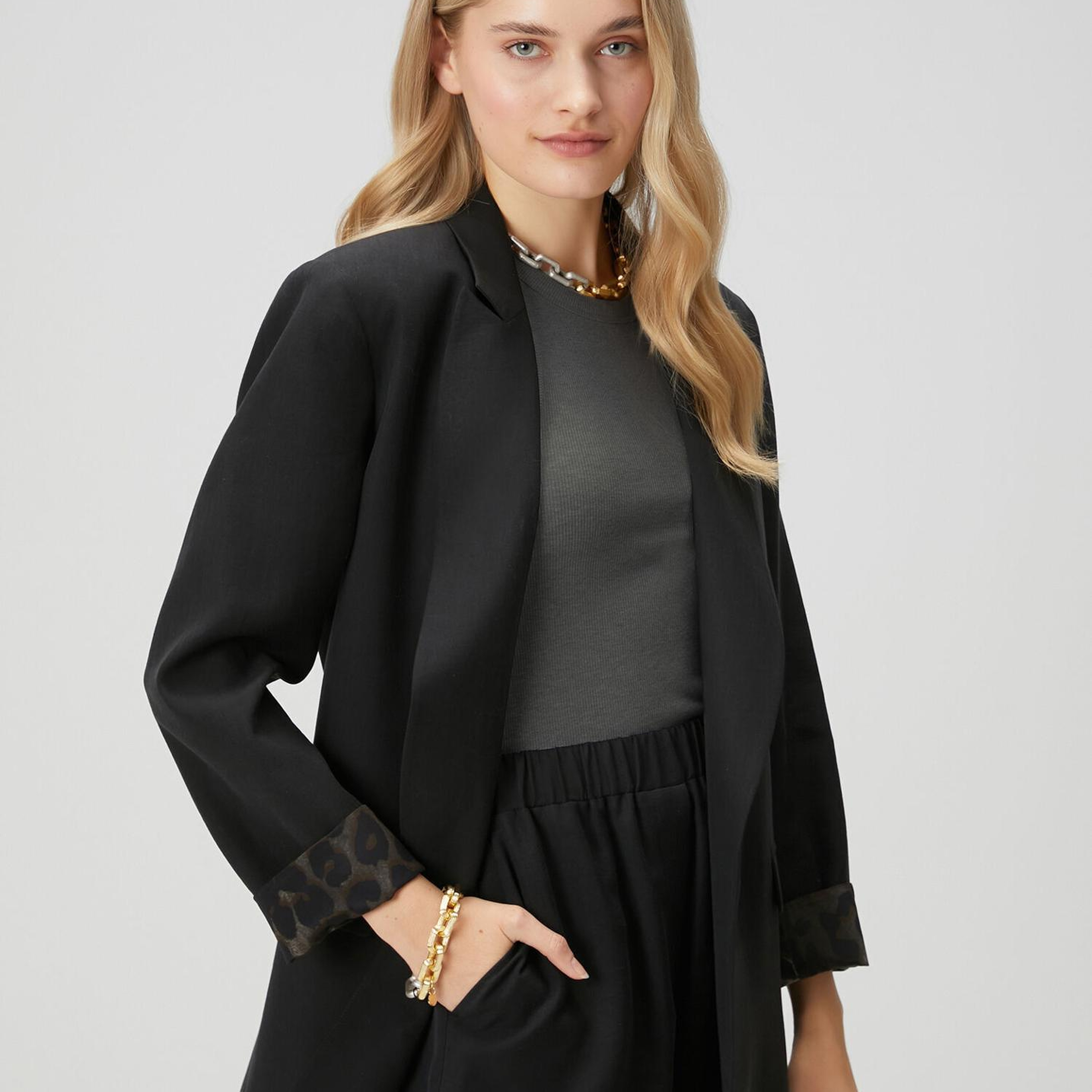 Beymen Club Kadın Siyah Kol Ucu Leopar Desenli Blazer