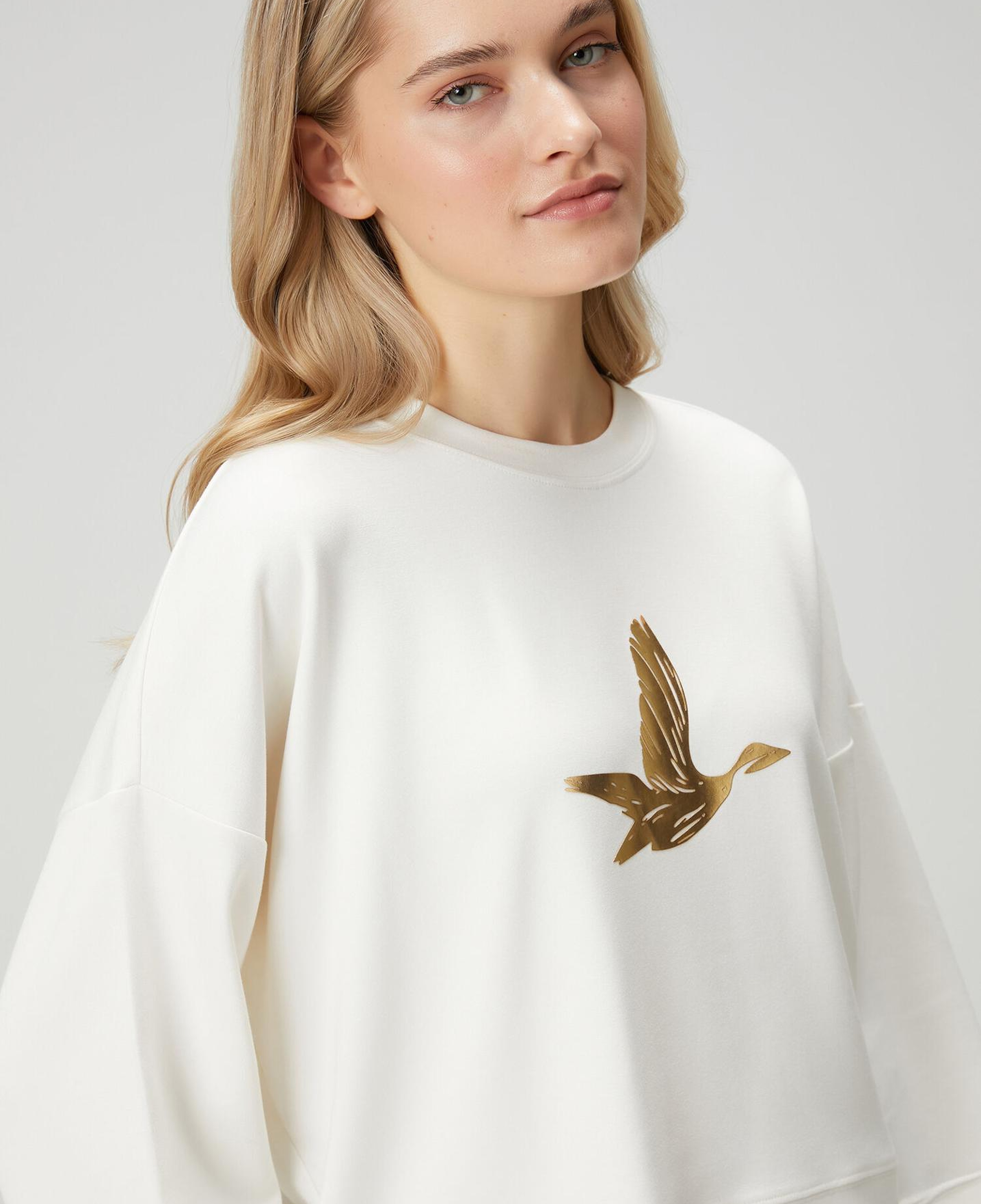 Beymen Club Kadın Kırık Beyaz Gold Logolu Sweatshirt