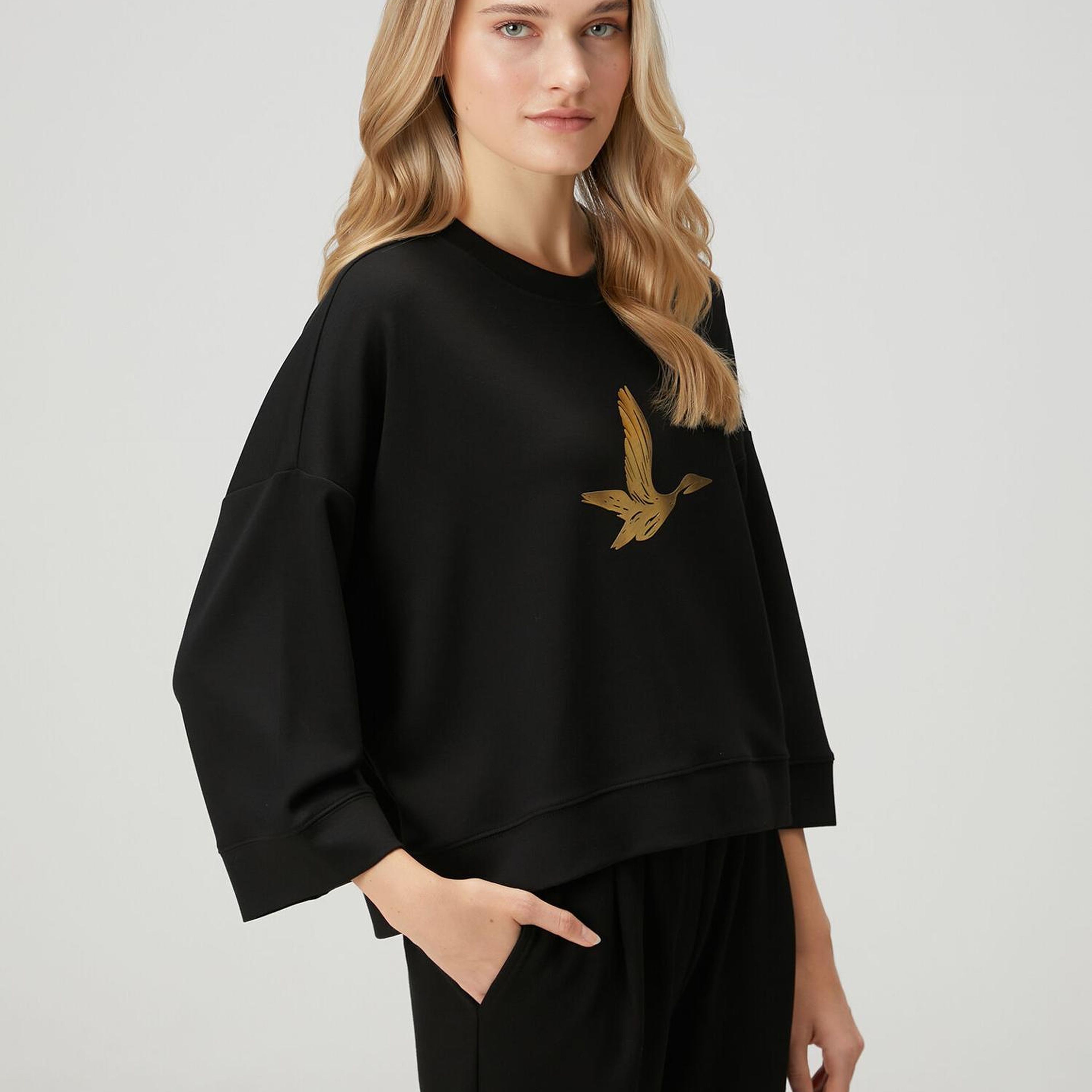 Beymen Club Kadın Siyah Gold Logolu Sweatshirt