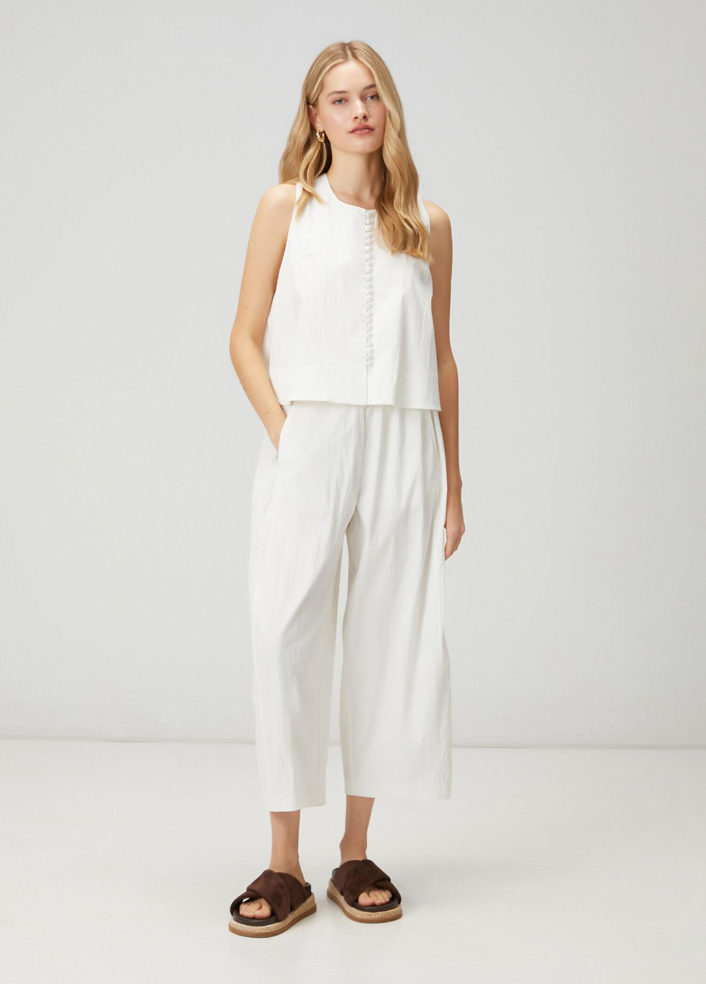 Beymen Club Kadın Kırık Beyaz Barrel Fit Teknik Kumaş Pantolon