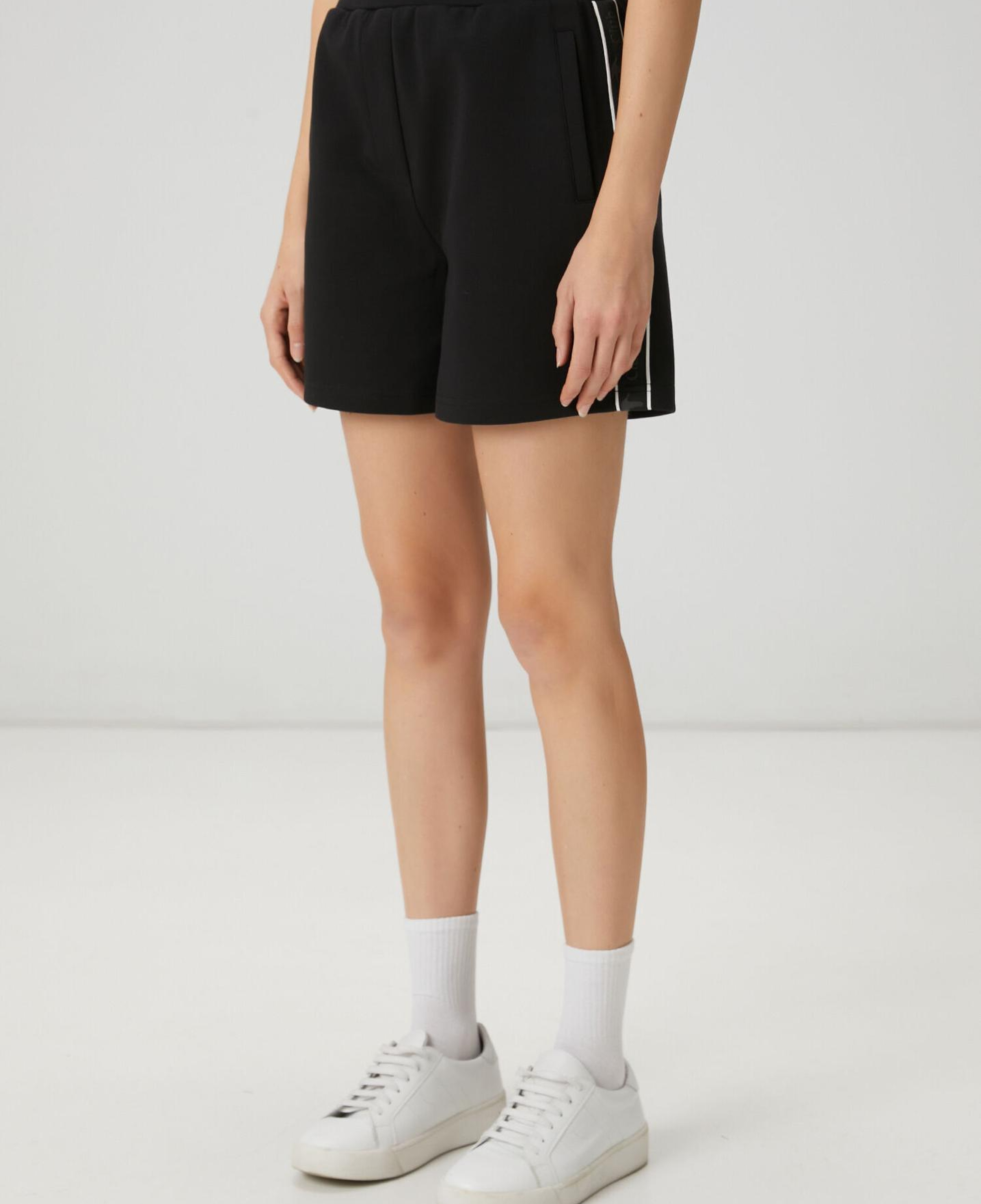 Beymen Club Kadın Siyah Club Şeritli Jersey Şort