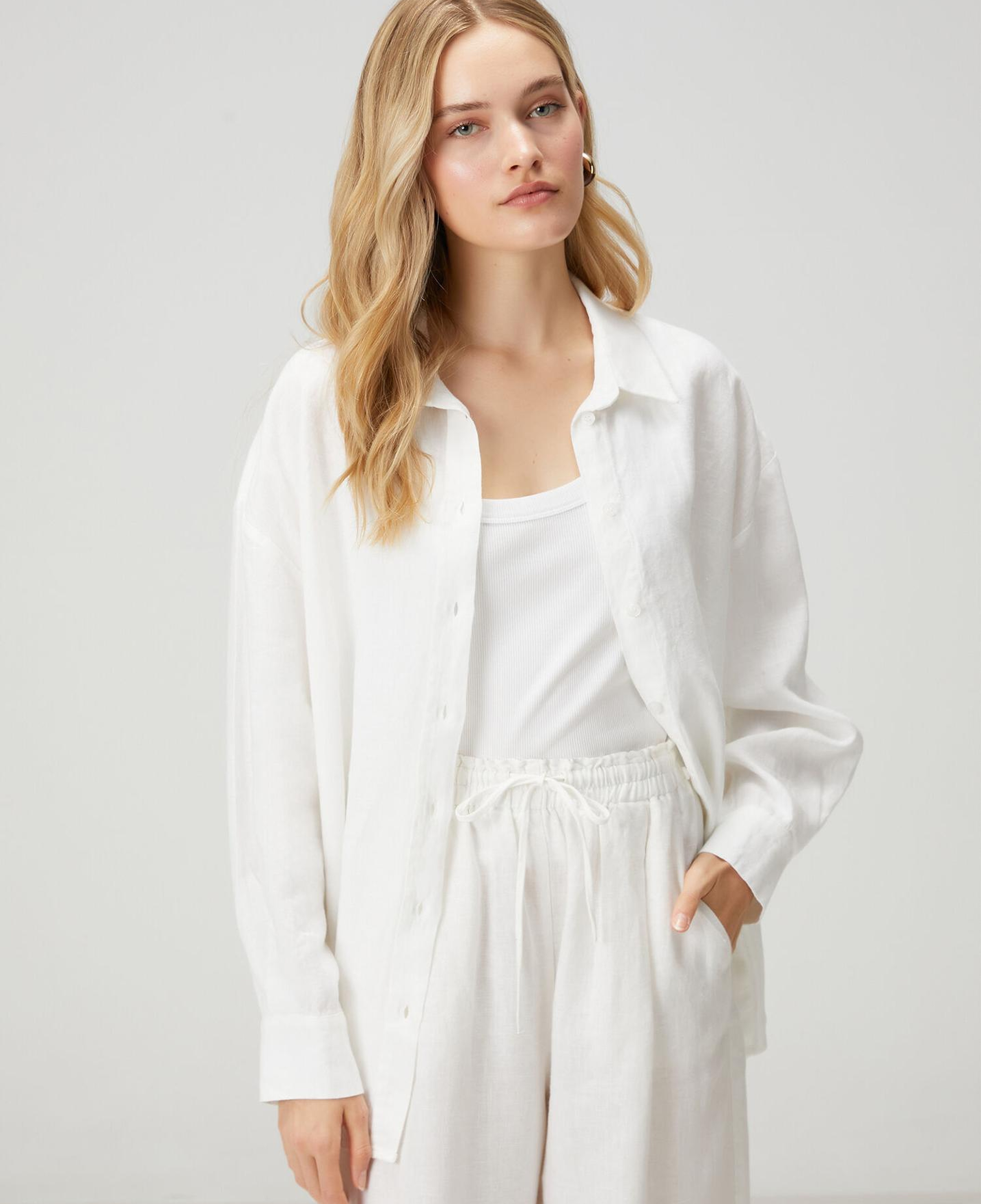 Beymen Club Kadın Oversize Kırık Beyaz Logolu Keten Gömlek