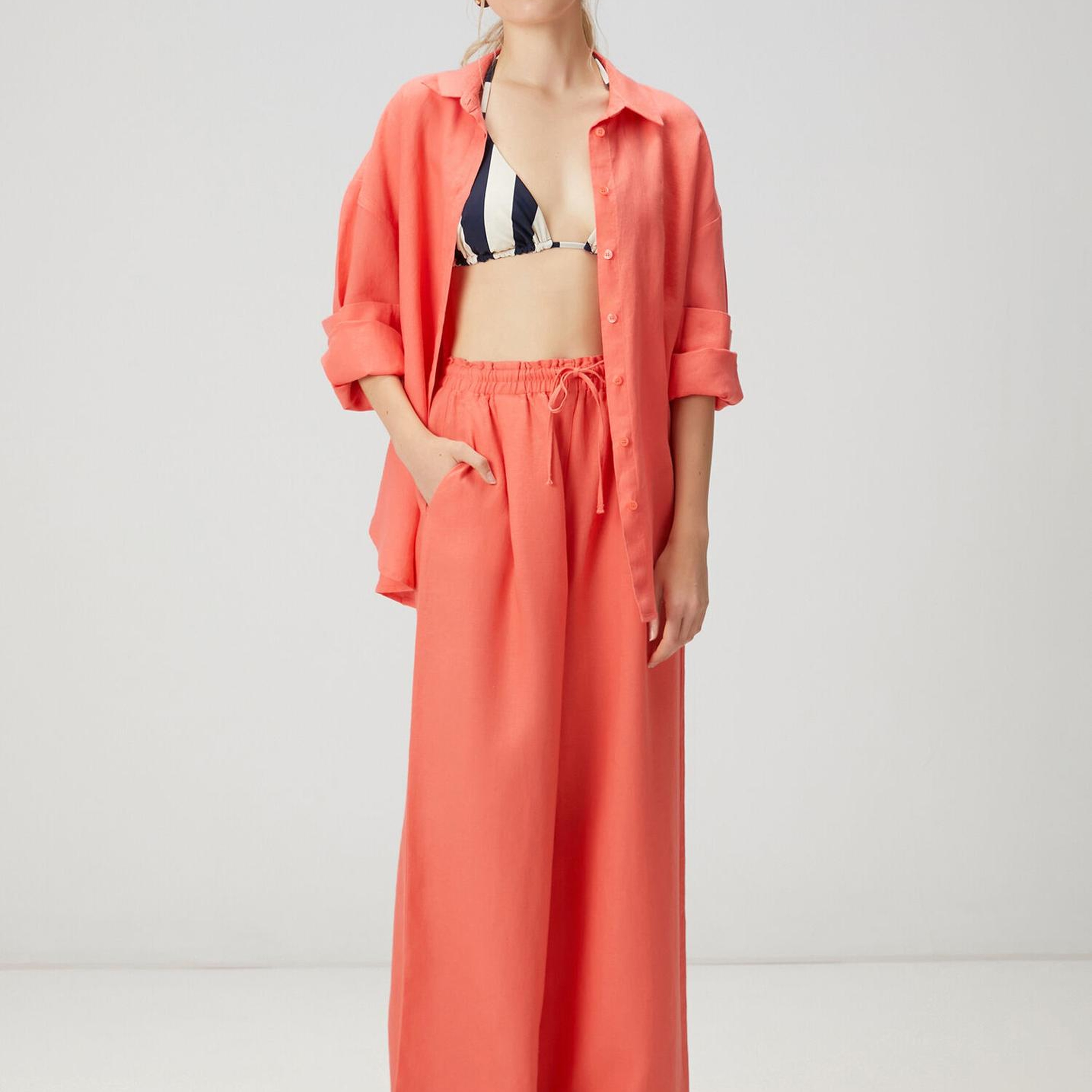 Beymen Club Kadın Oversize Somon Logolu Keten Gömlek