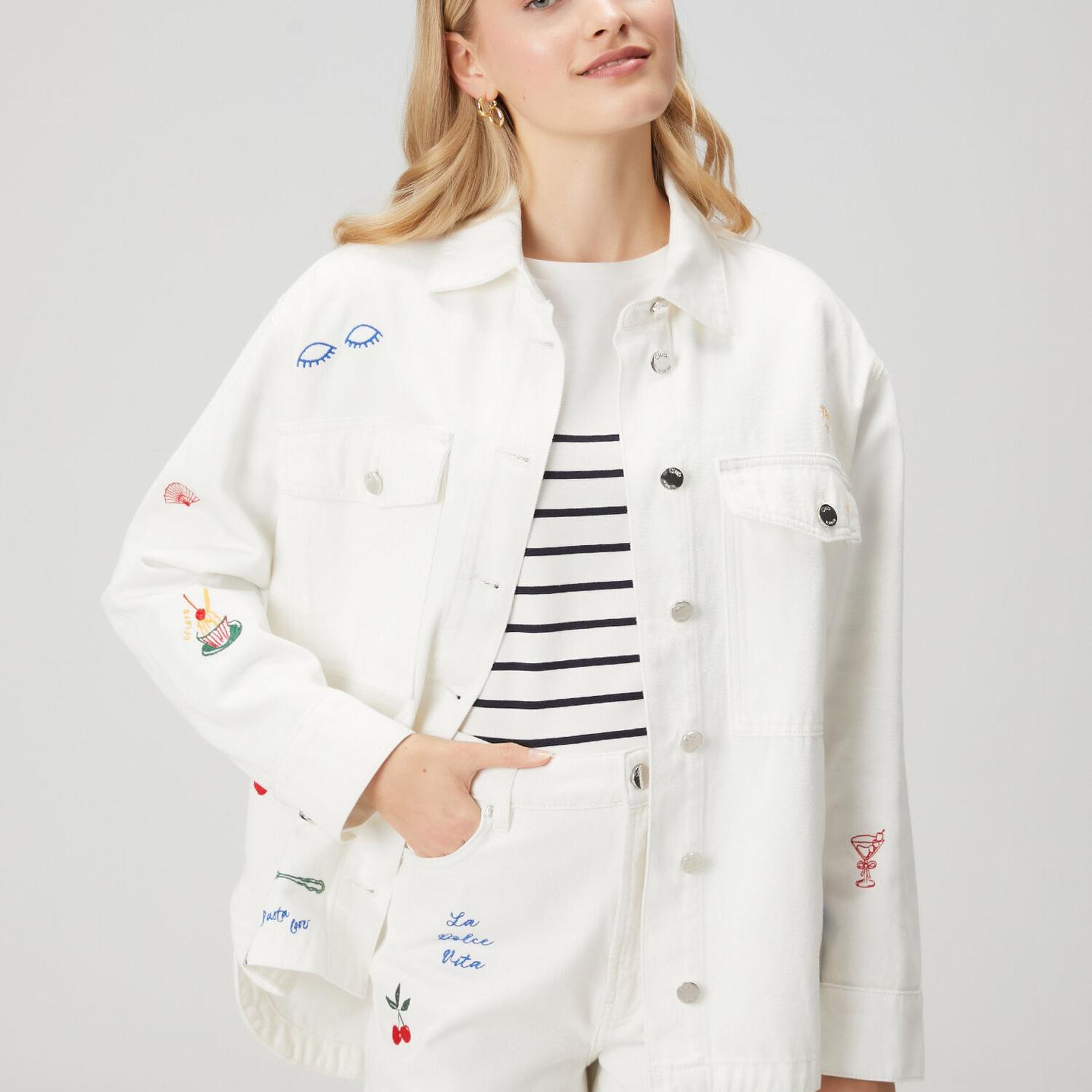 Beymen Club Kadın Oversize Kırık Beyaz Serpme Nakışlı Denim Ceket