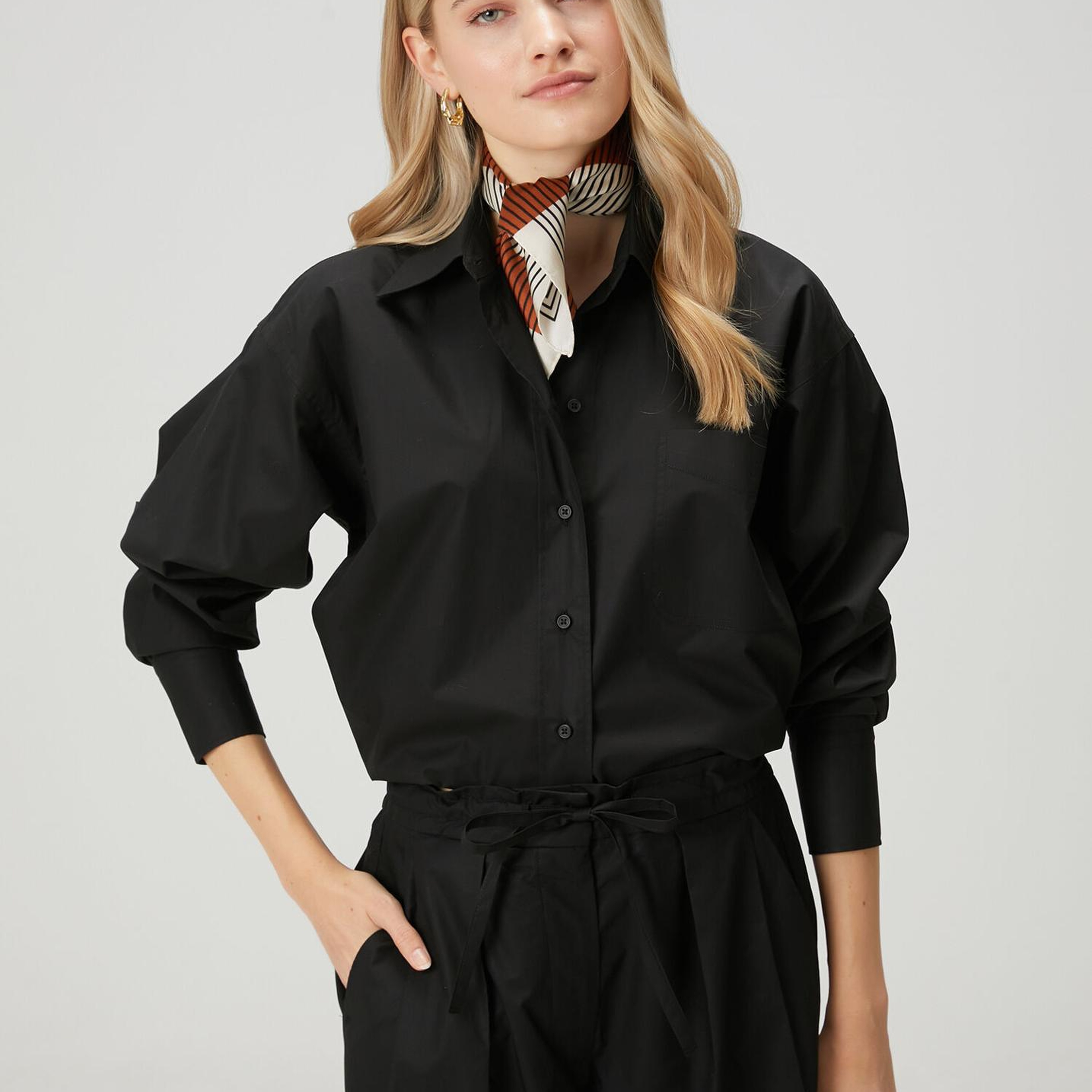 Beymen Club Kadın Siyah Saten Poplin Gömlek