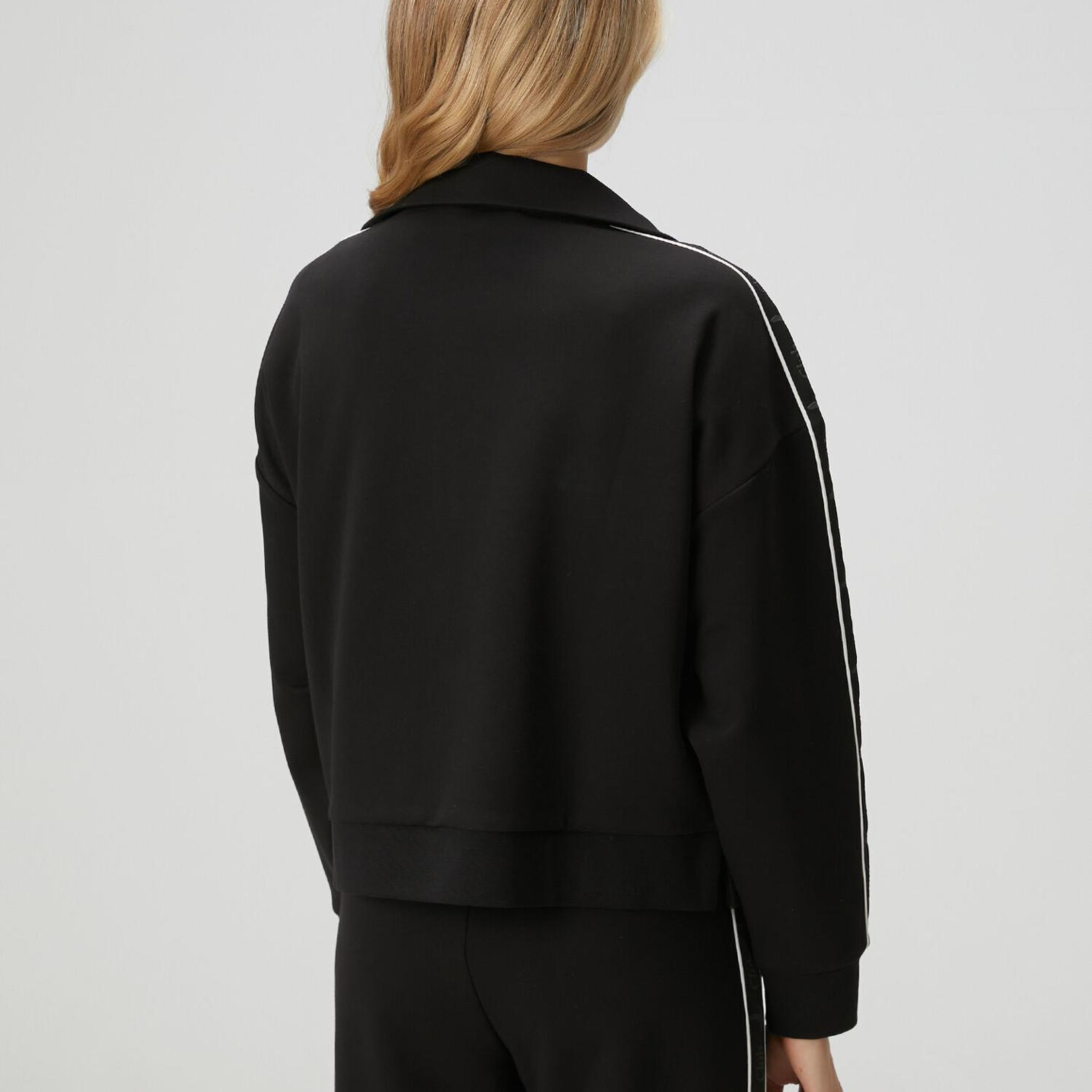 Beymen Club Kadın Siyah Logo Bantlı Fermuarlı Sweatshirt