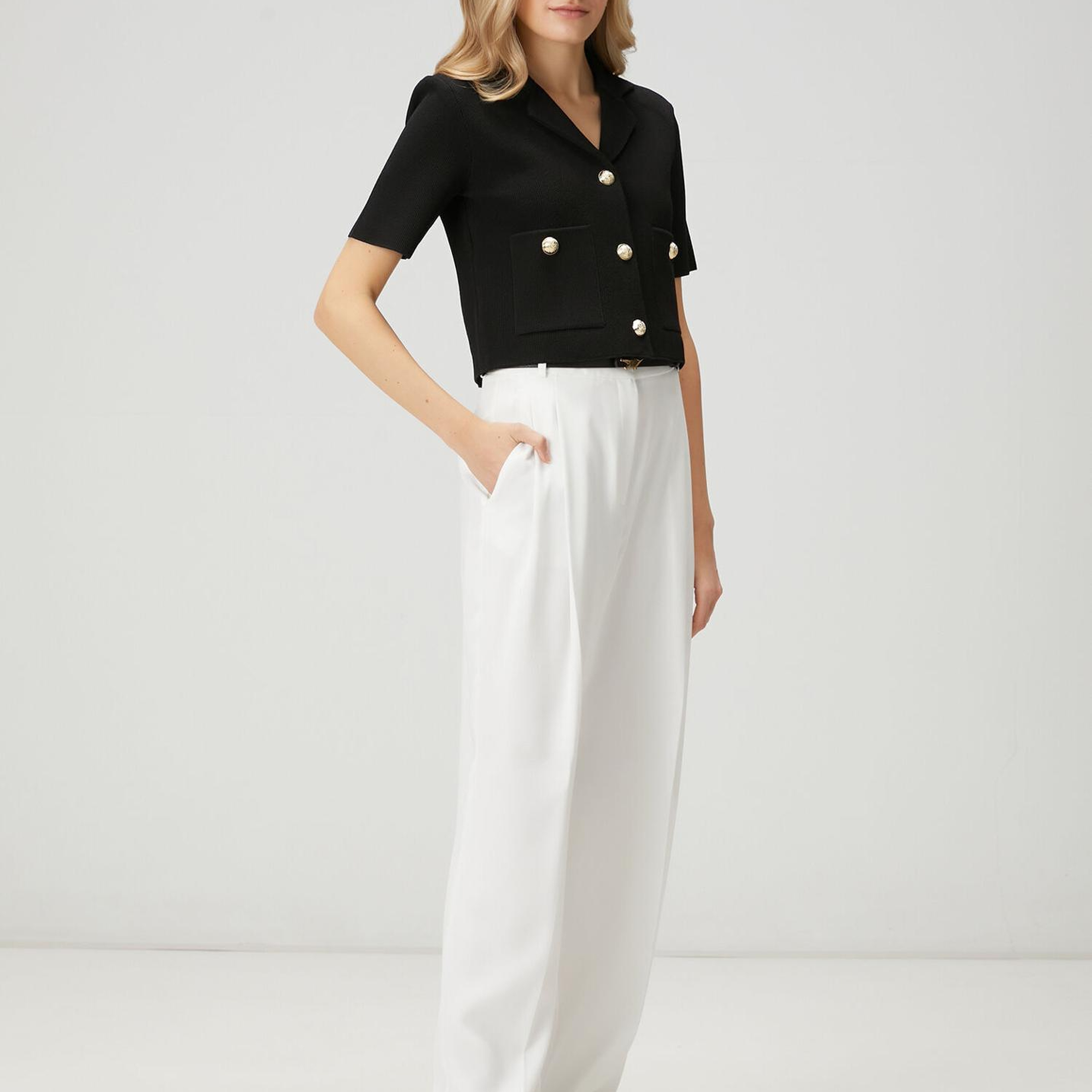 Beymen Club Kadın Siyah Crop Triko Ceket