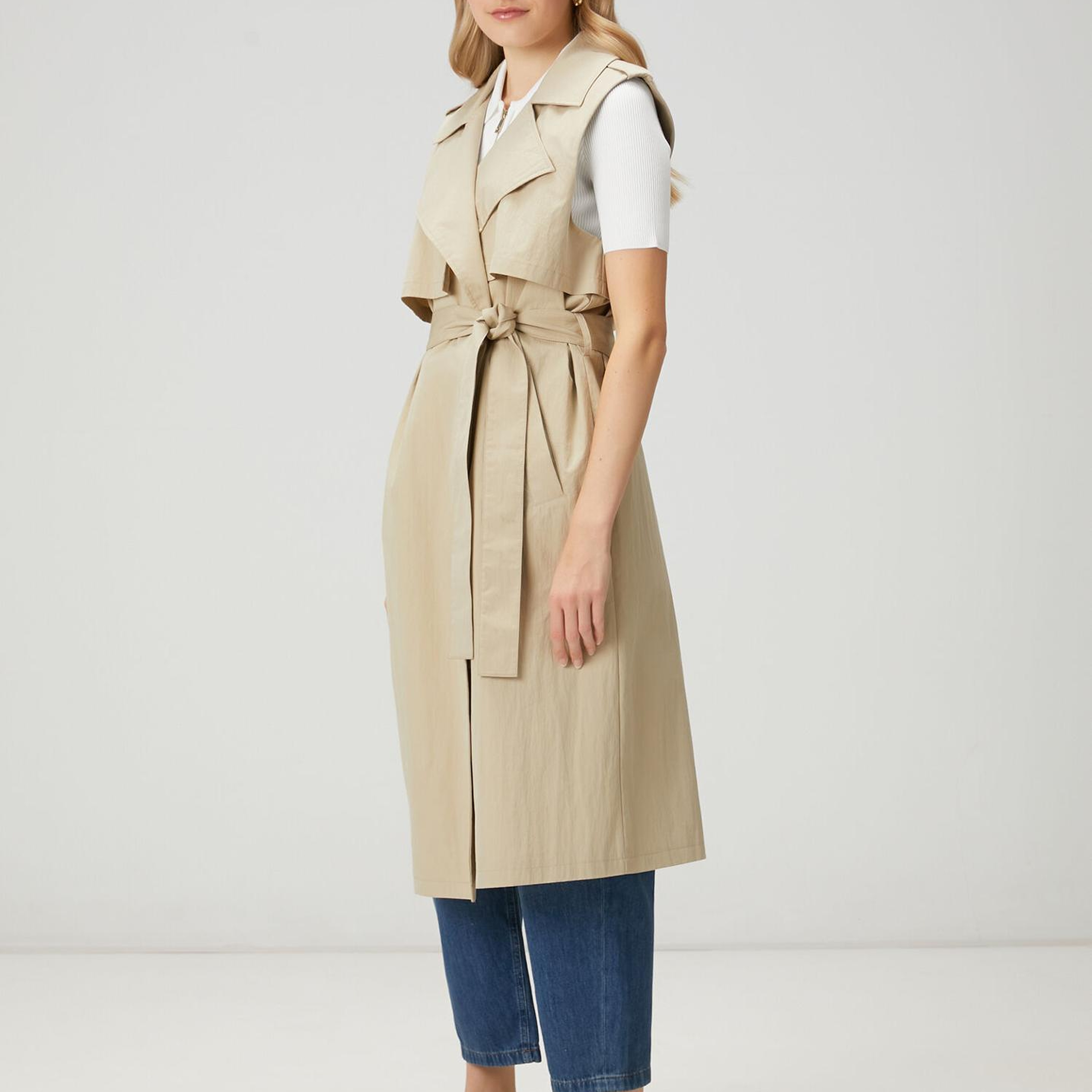 Beymen Club Kadın Bej Teknik Kumaş Uzun Yelek