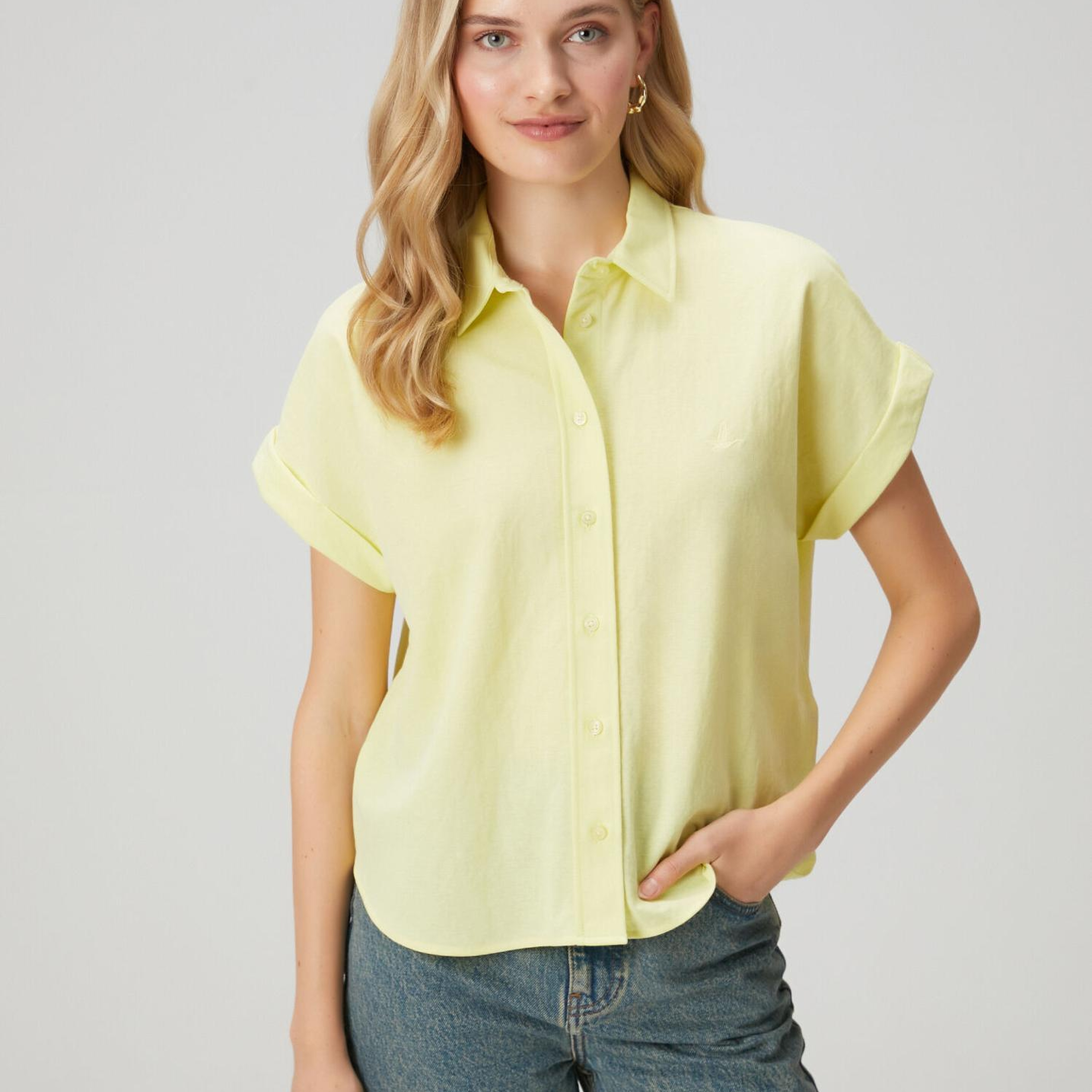 Beymen Club Kadın Açık Sarı Kısa Kol Pike Gömlek