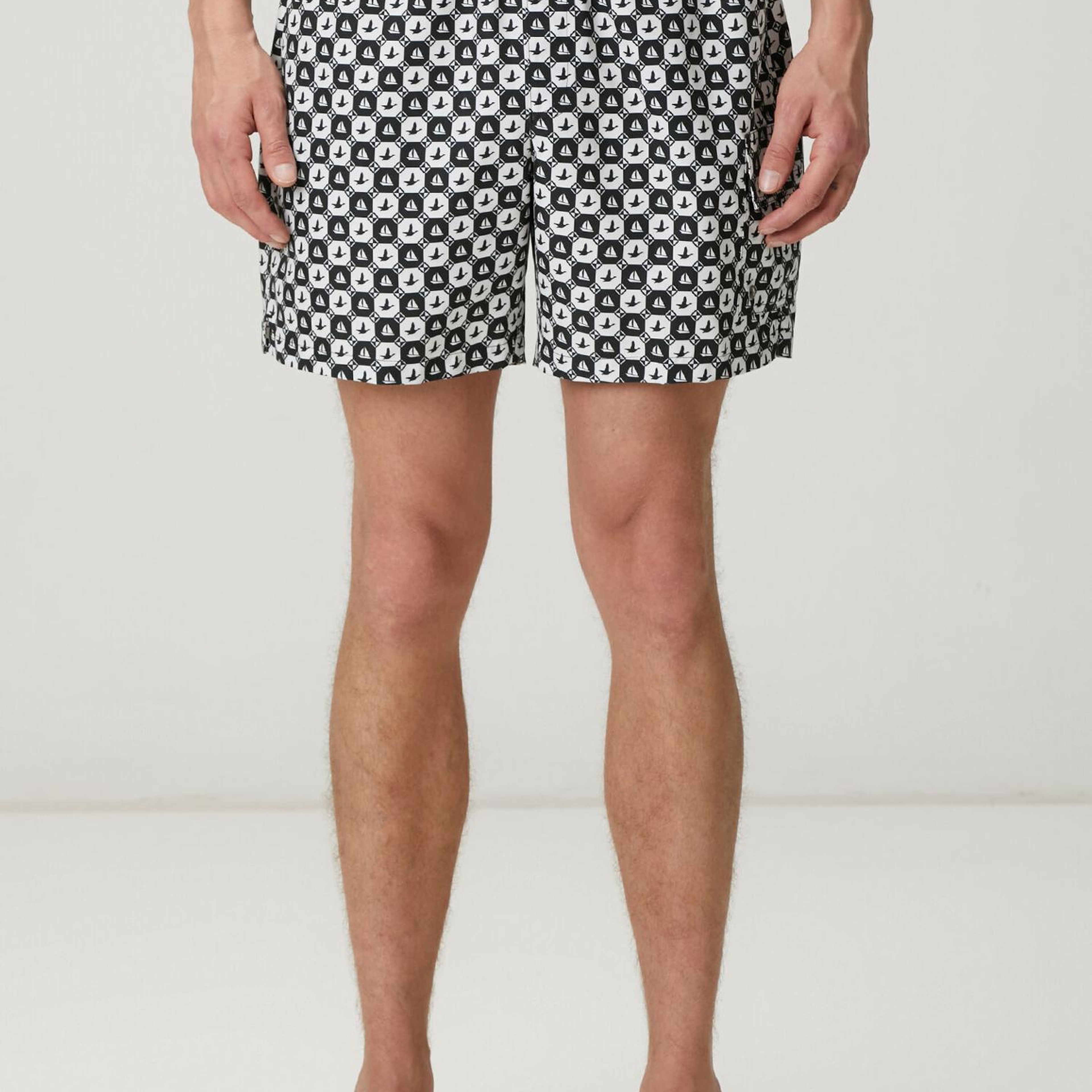 Beymen Club Erkek Siyah Beyaz Yelken Dama Desenli Uzun Mayo