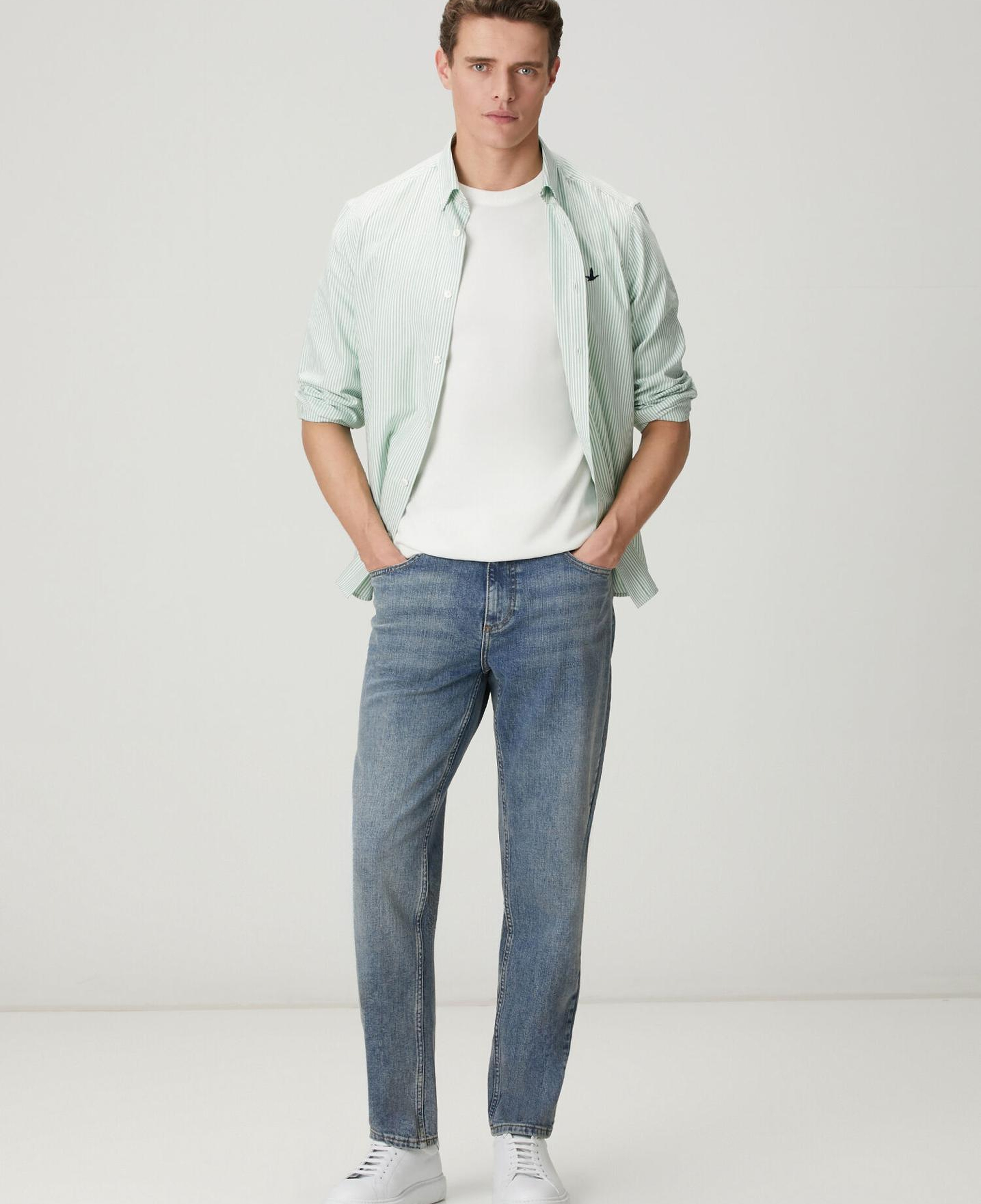 Beymen Club Erkek Comfort Fit Beyaz Yeşil Çizgili Oxford Gömlek