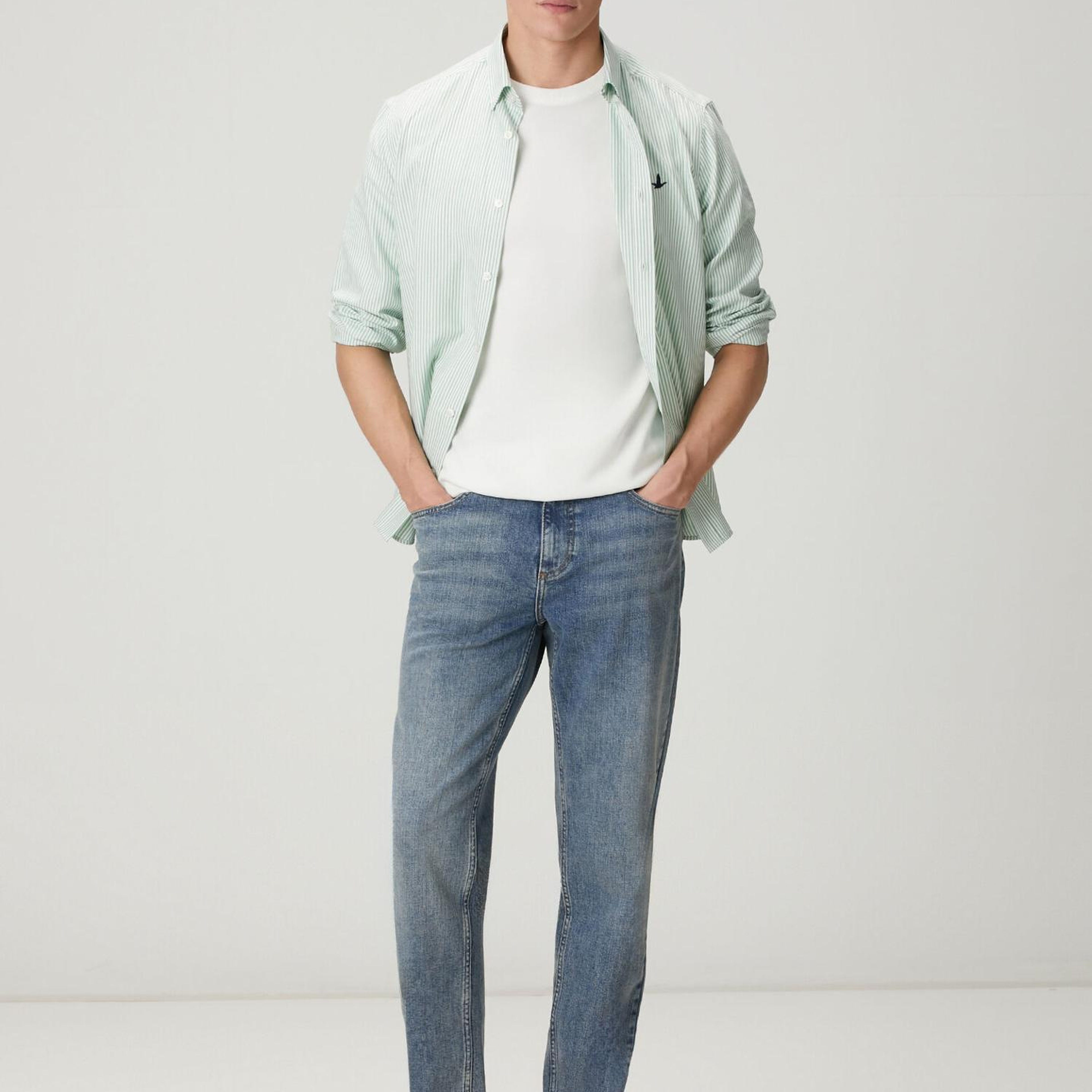 Beymen Club Erkek Comfort Fit Beyaz Yeşil Çizgili Oxford Gömlek