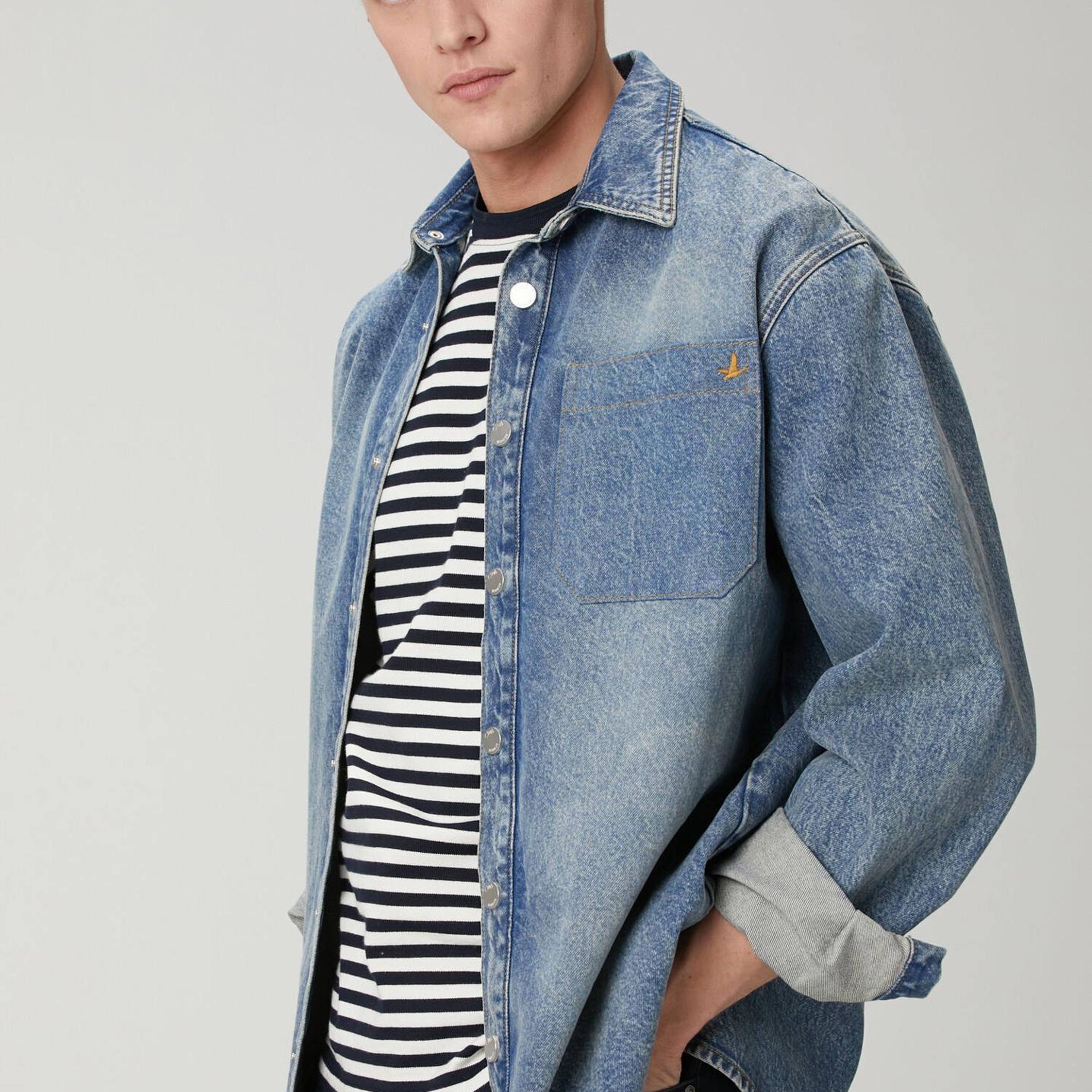 Beymen Club Erkek Mavi Oversize Fit Tek Cepli Jean Gömlek