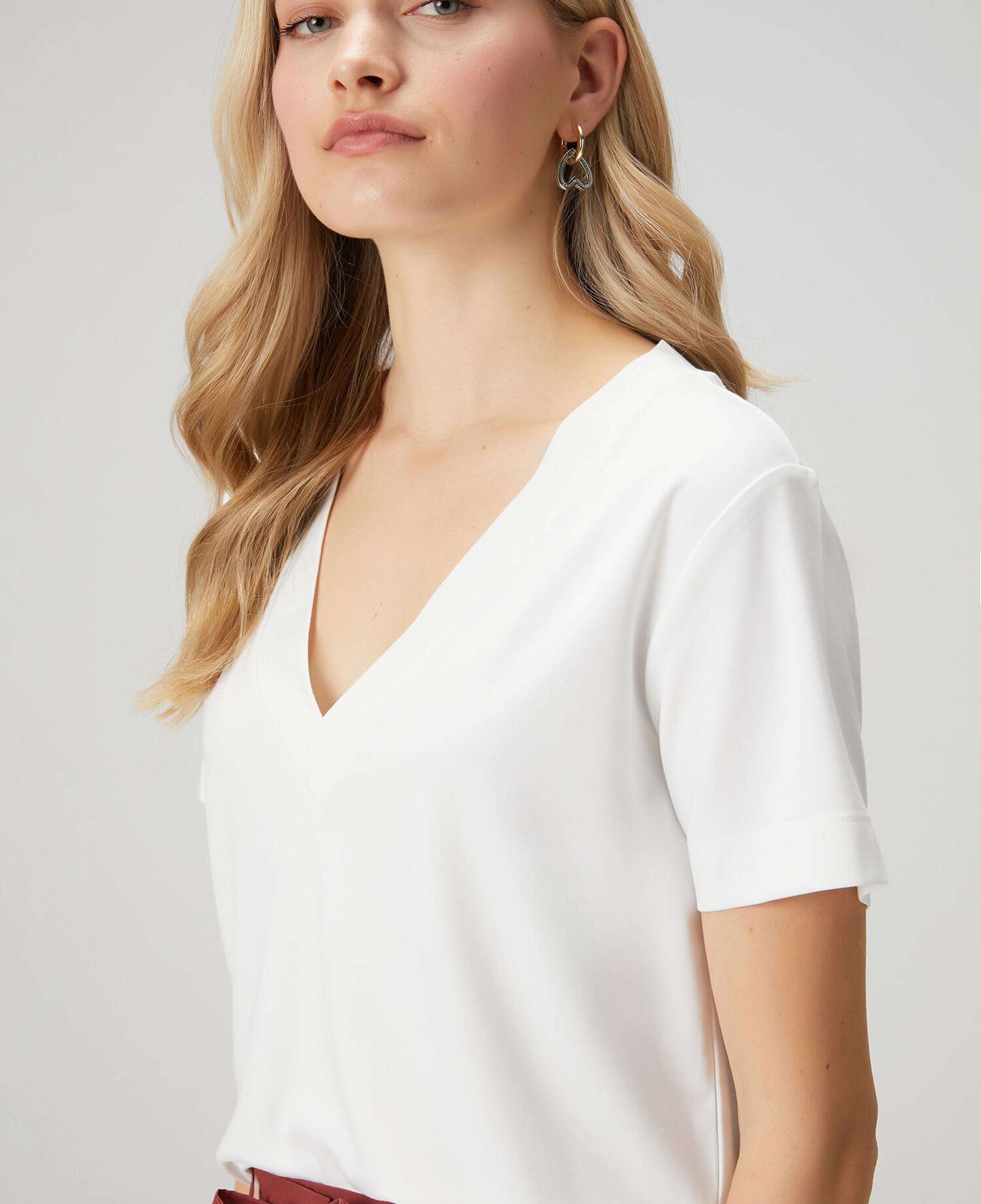 Beymen Club Kadın Kırık Beyaz Yanı Yırtmaçlı Basic T-shirt
